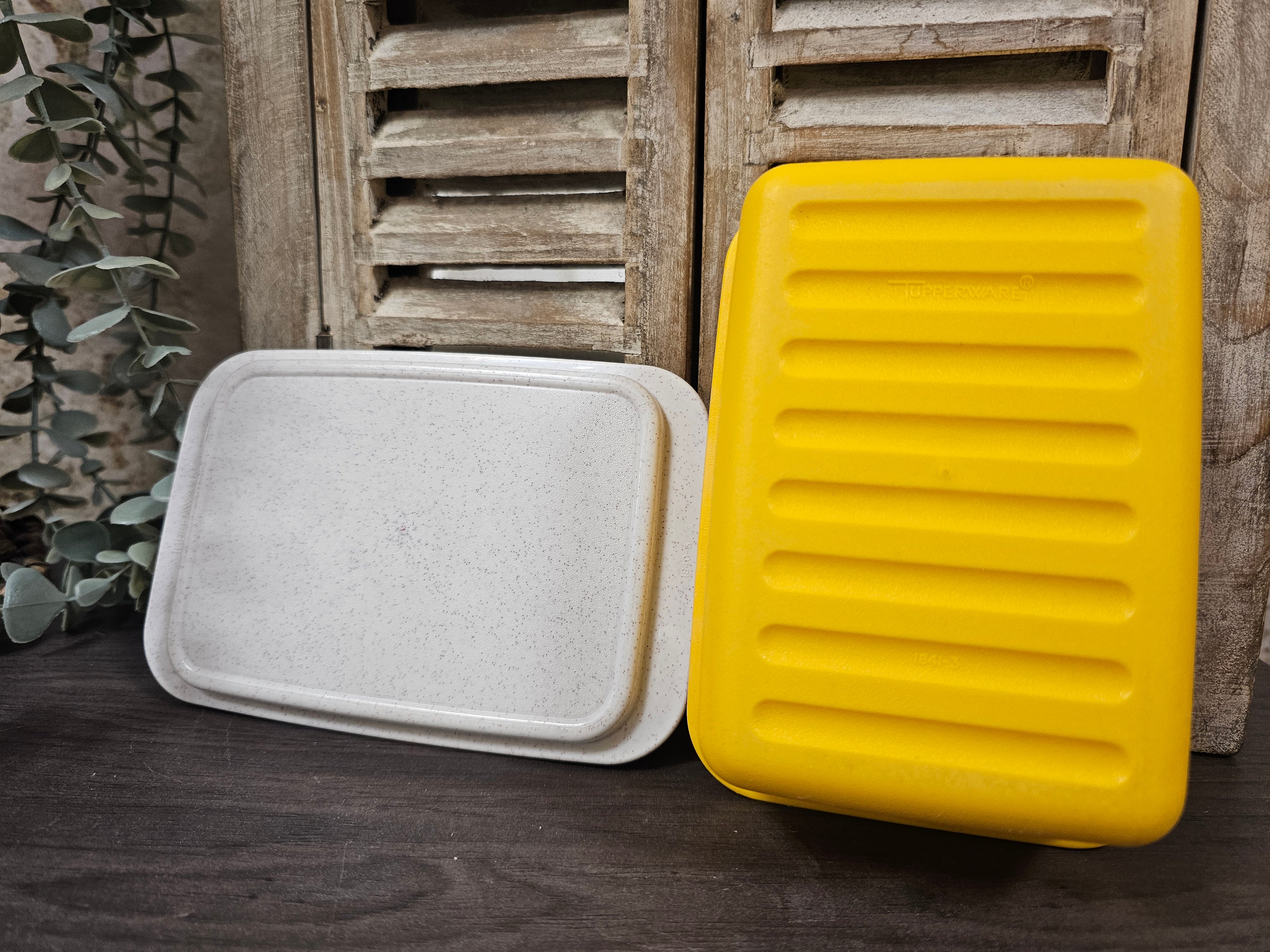 Tupperware botervloot geel
