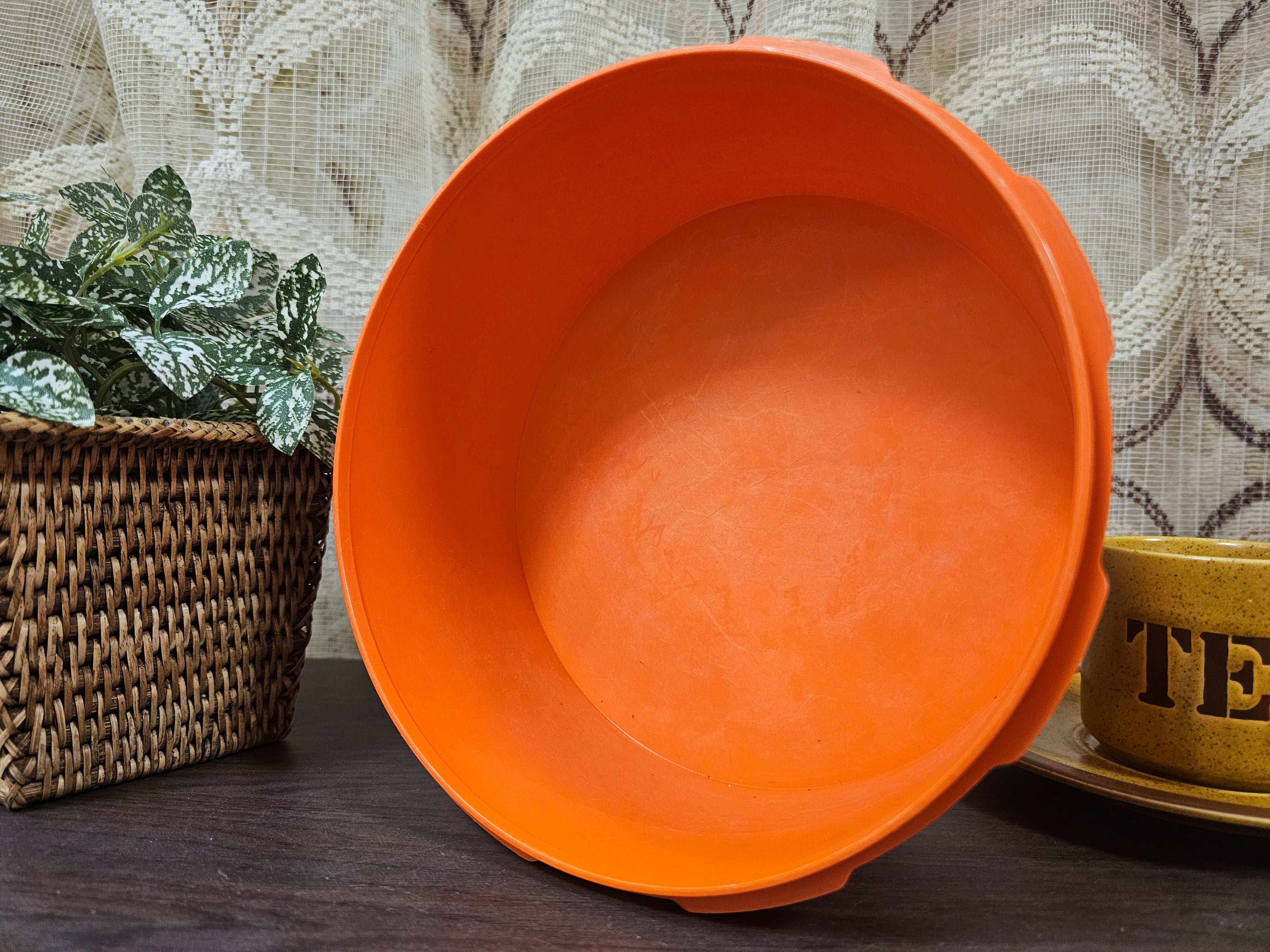 Tupperware oranje koektrommel