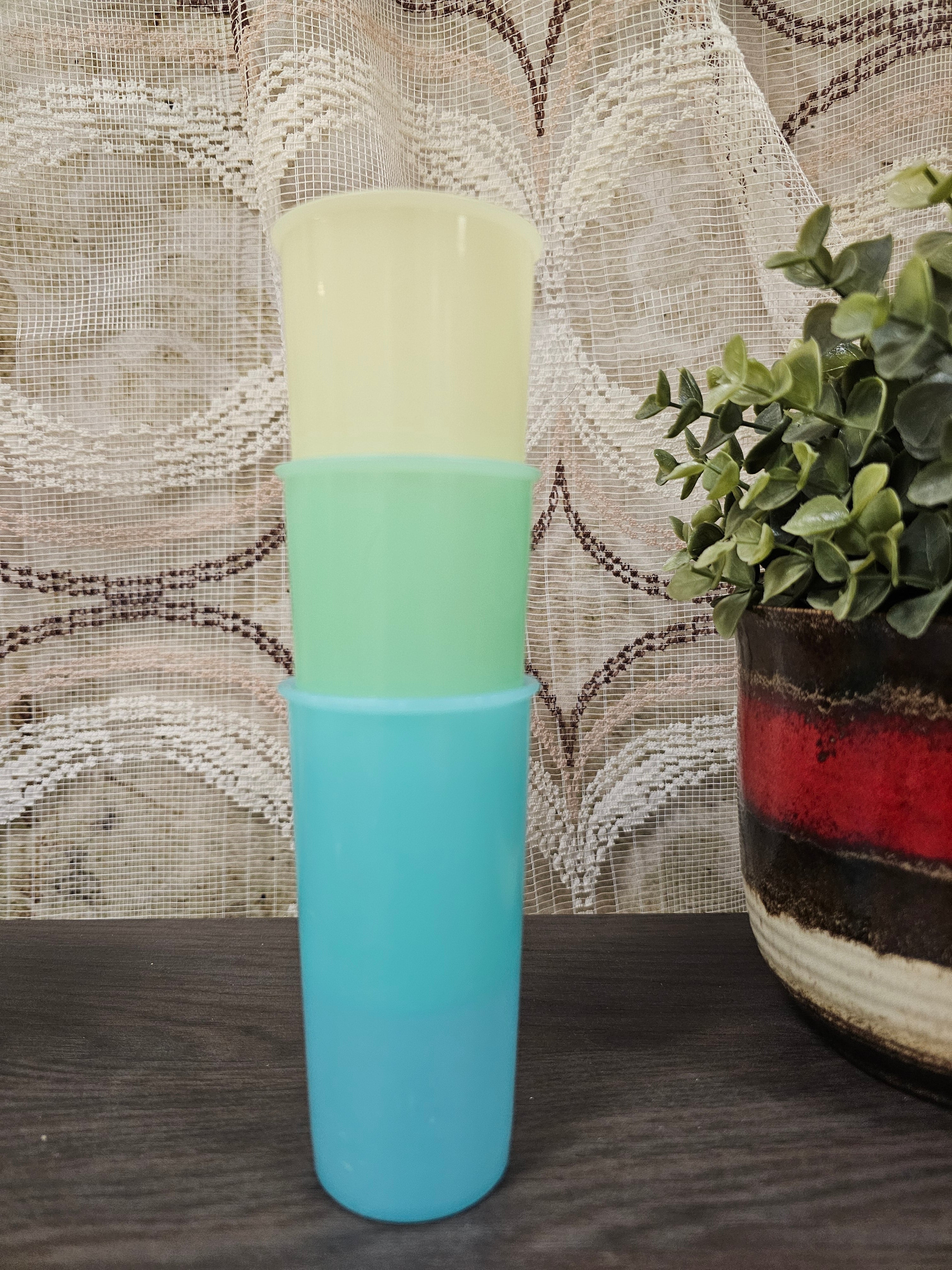 Tupperware pastelkleuren bekers