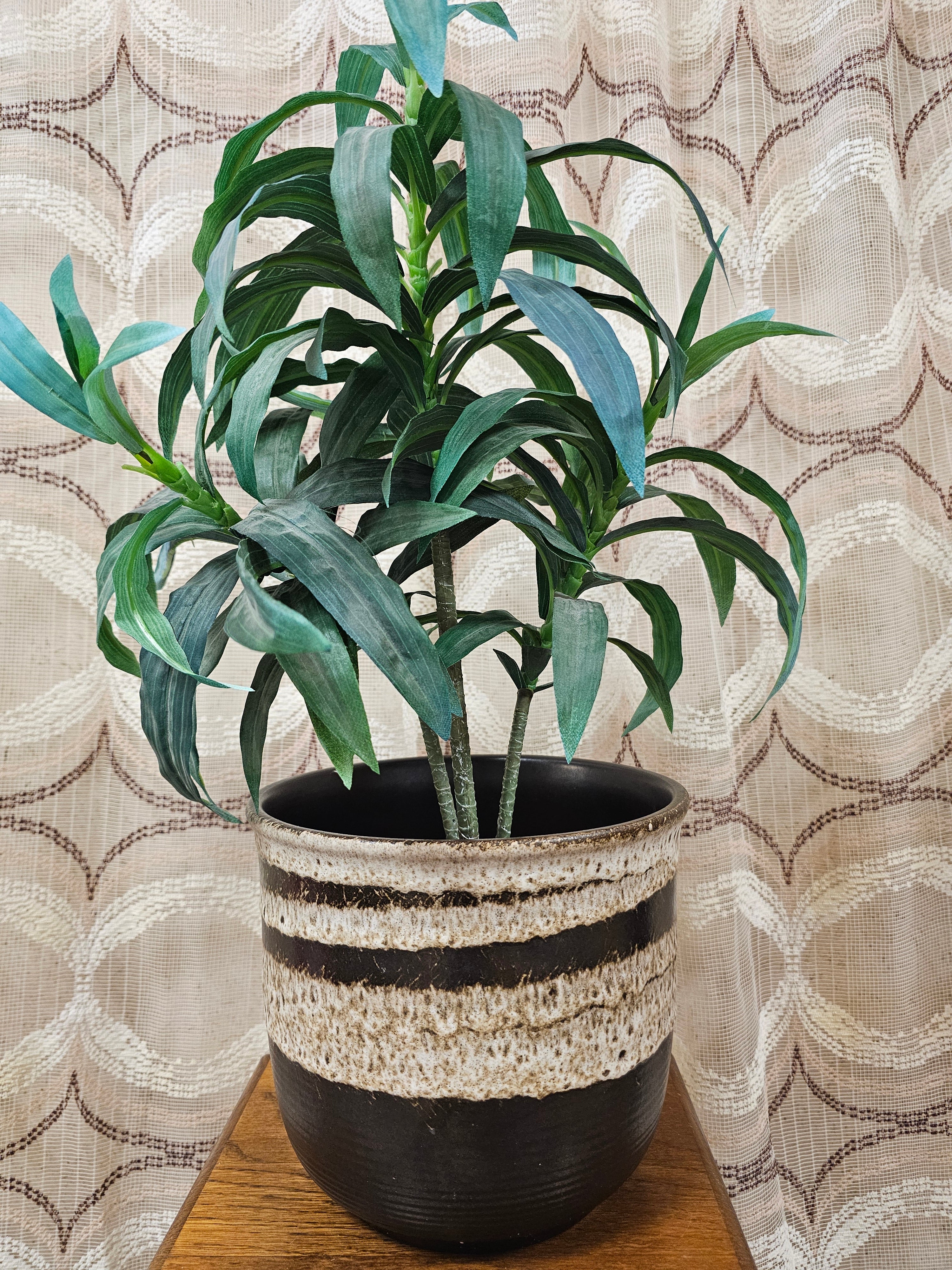 West Germany bloempot bruin