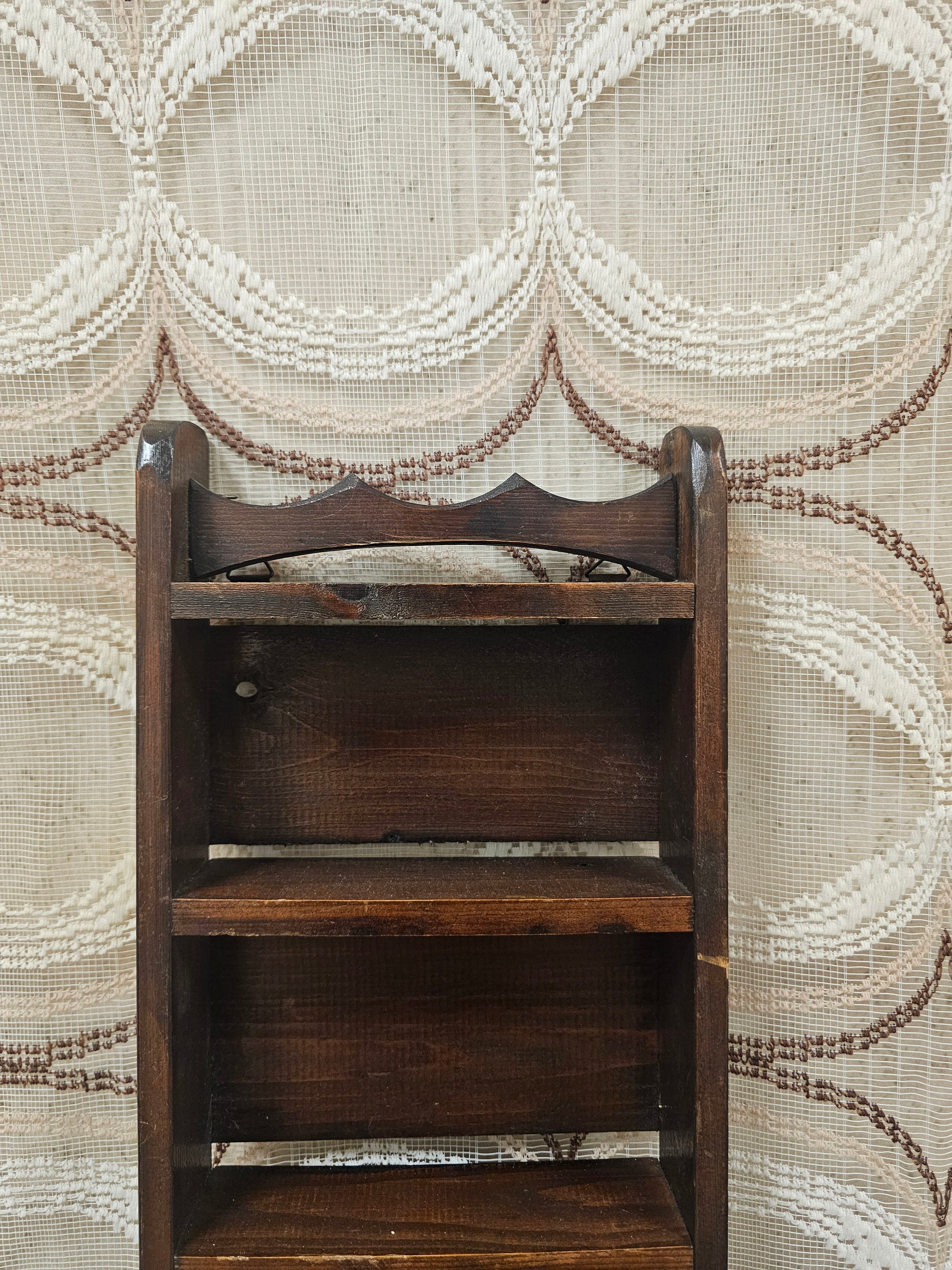 Houten bakstenen mal – decoratief wandrek