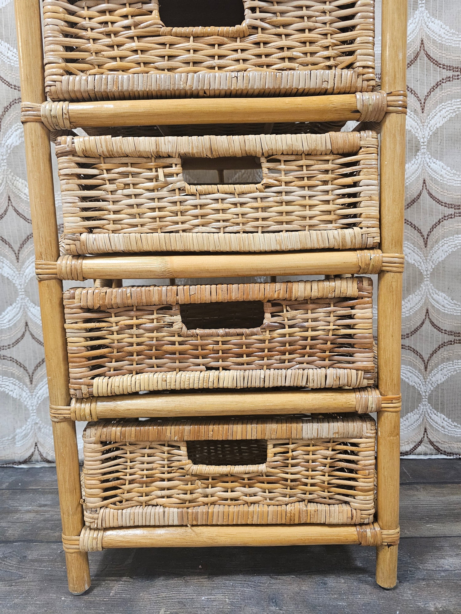 Vintage rotan ladekast met 4 lades – 77 x 30 x 42 cm