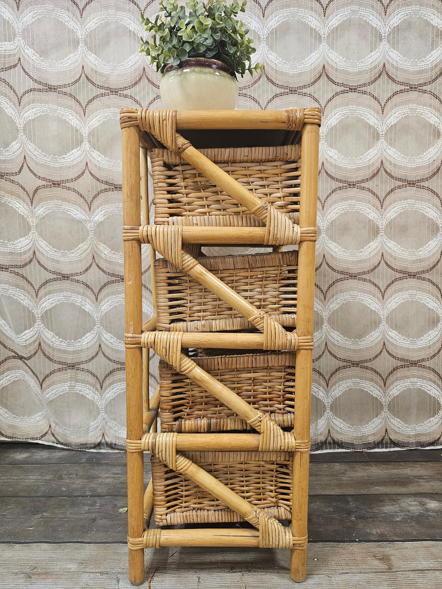Vintage rotan ladekast met 4 lades – 77 x 30 x 42 cm