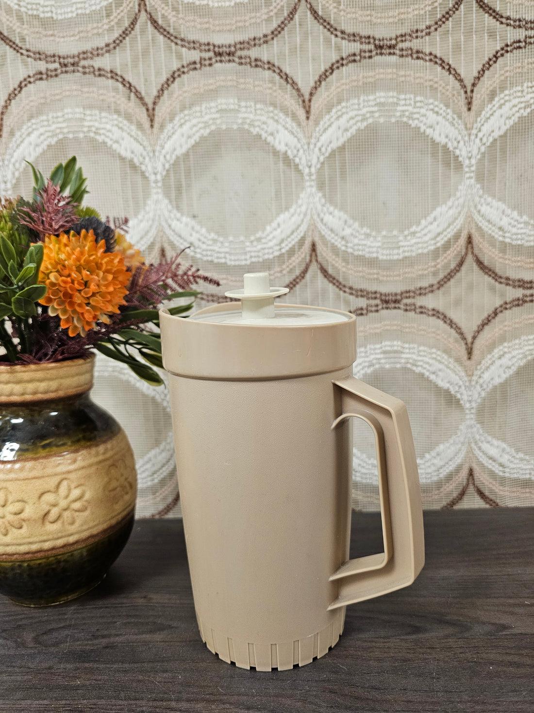 Tupperware sap / water kan beige