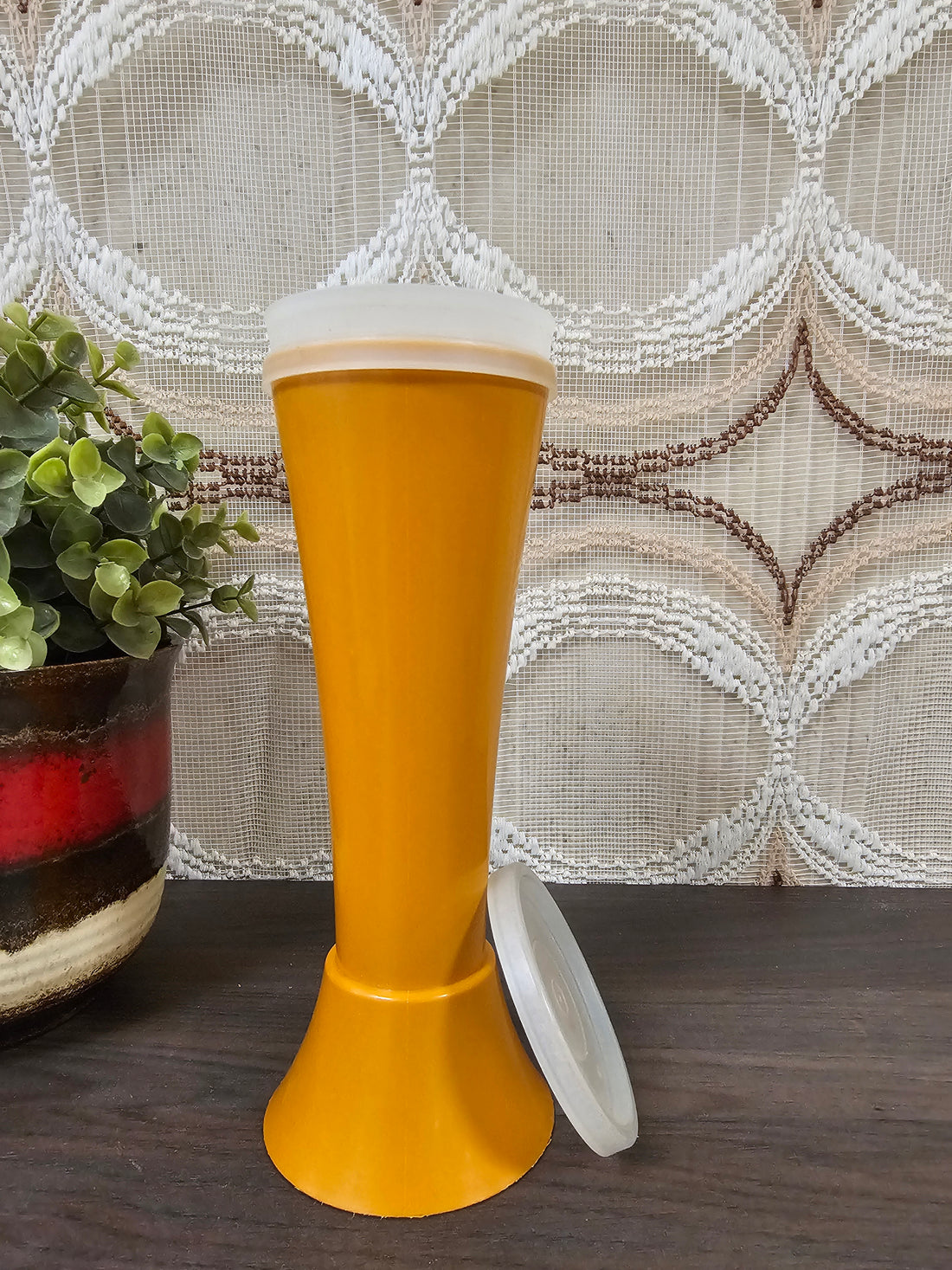 Tupperware oranje poedersuiker strooier