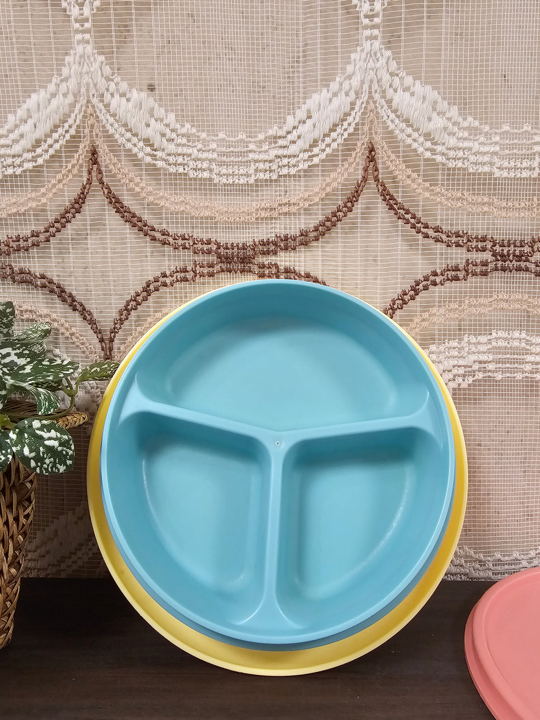 Tupperware peuter 3 vakken bord pastel