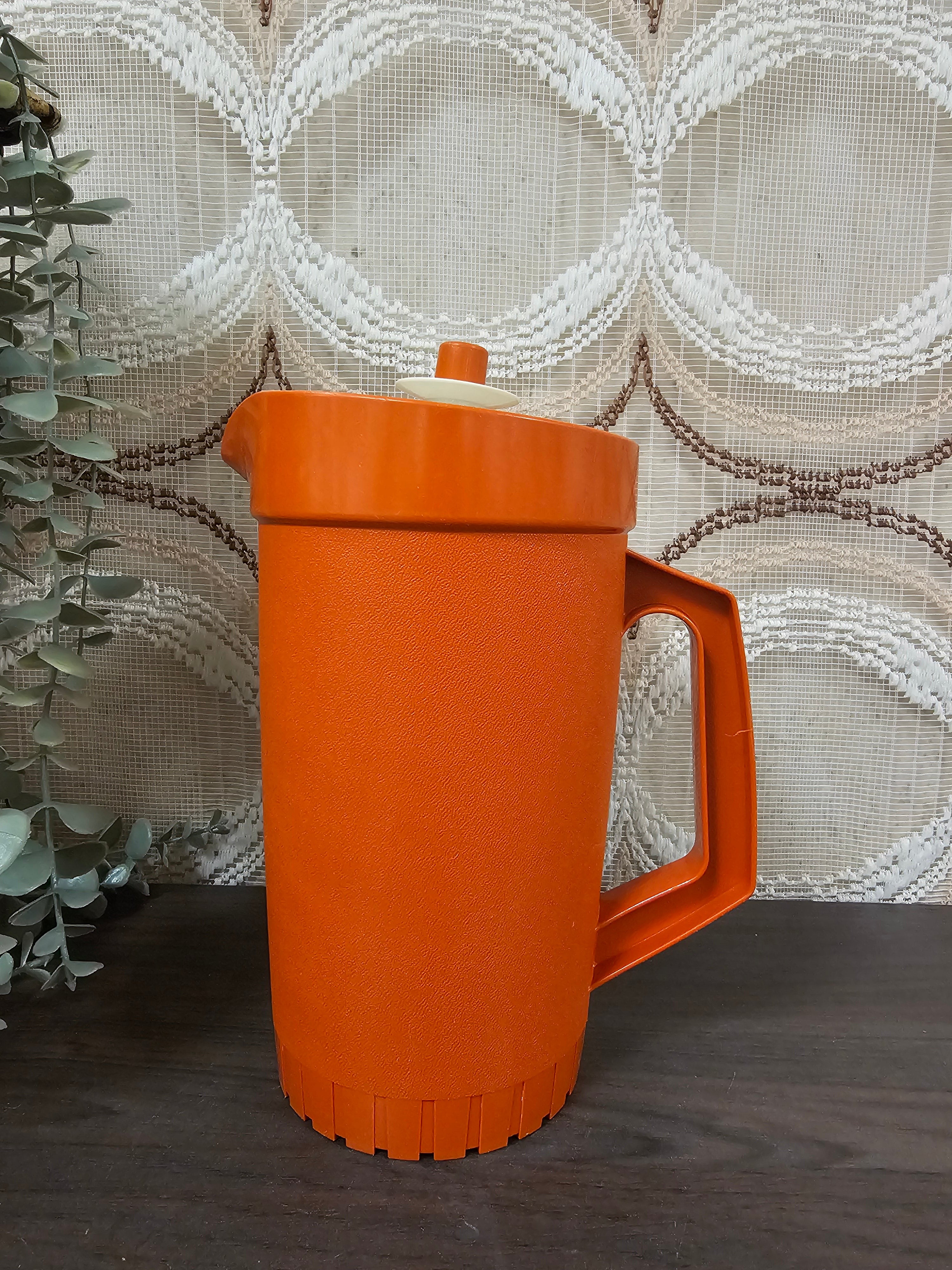 Tupperware roestbruine sap kan