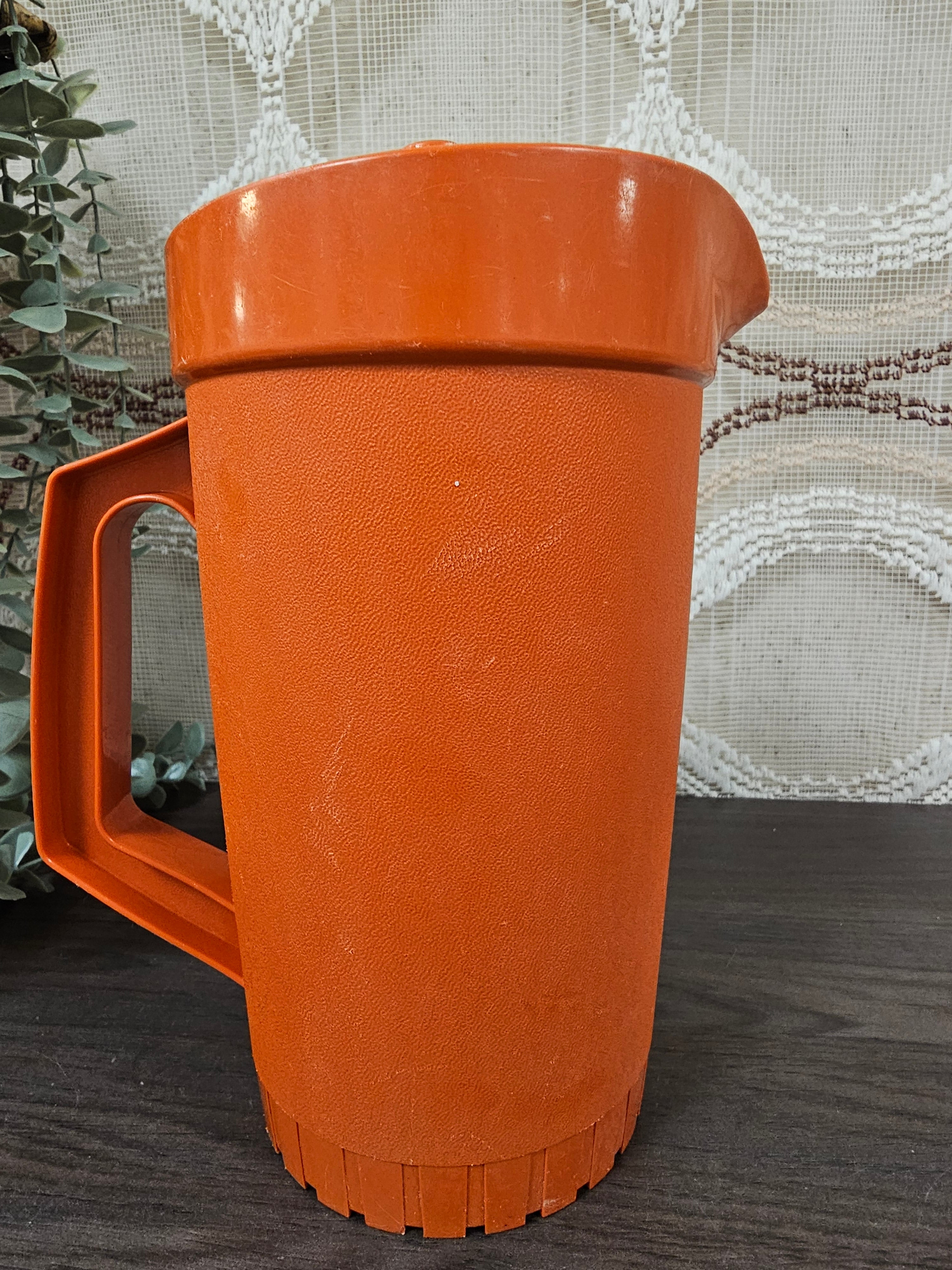 Tupperware roestbruine sap kan