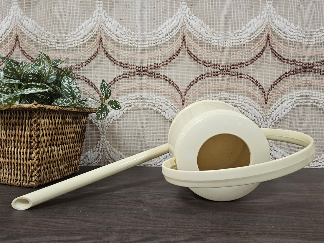 Emsa W. Germany gieter cremekleur