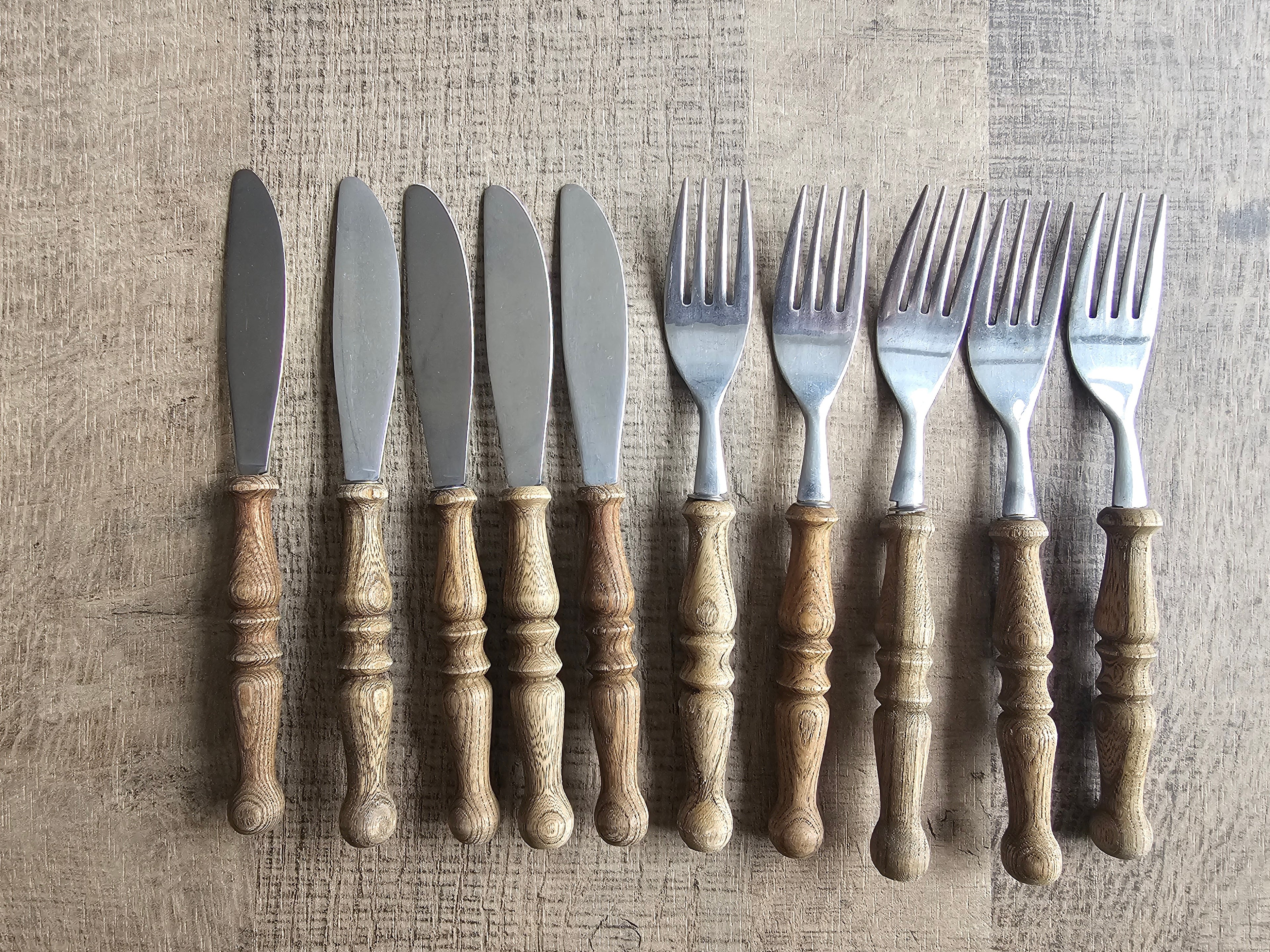 Bestek met houten handvat