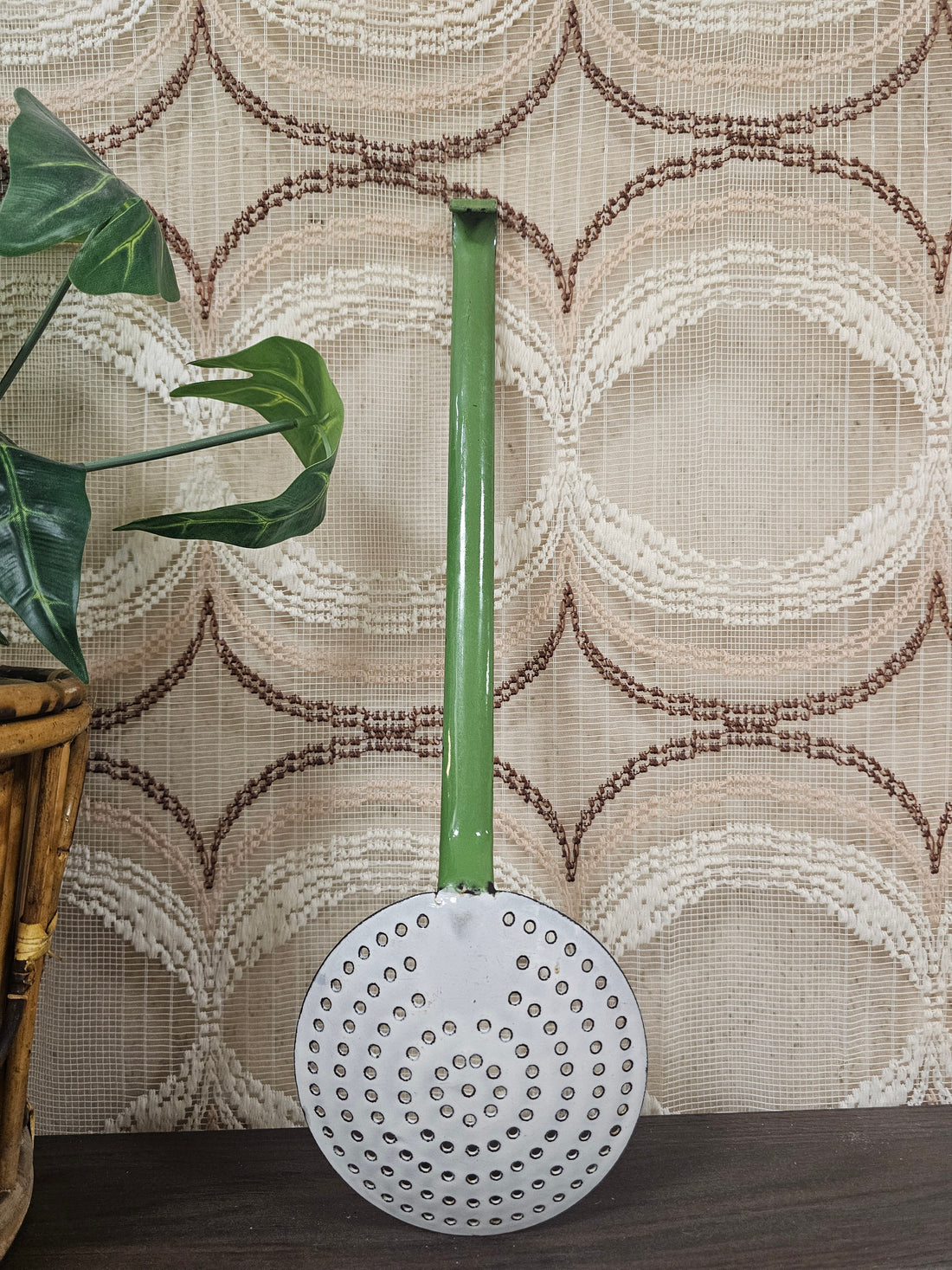 Emaille schuimspaan reseda groen