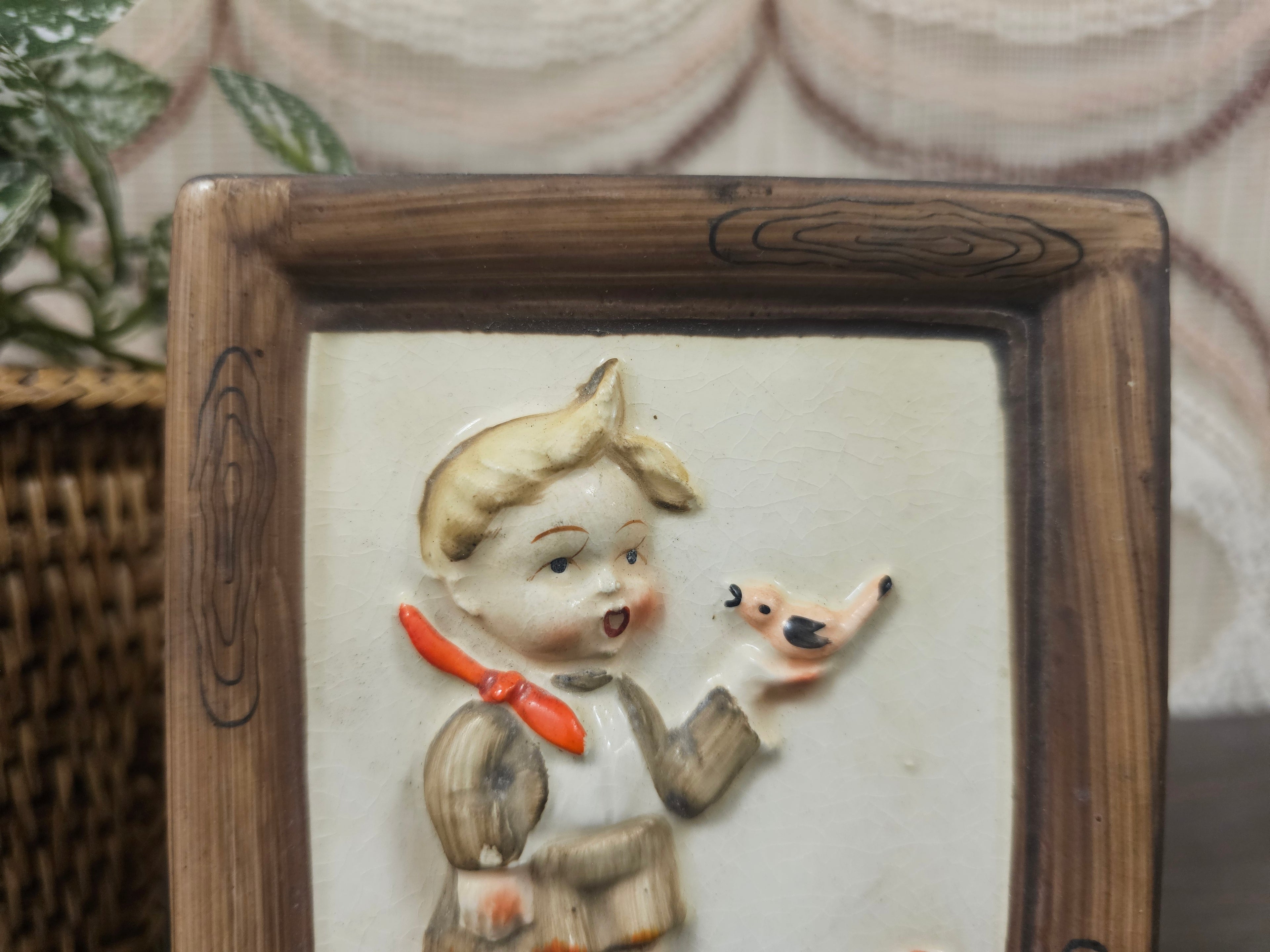 Copeland wanddecoratie – jongen met vogel (10 x 12,5 cm)