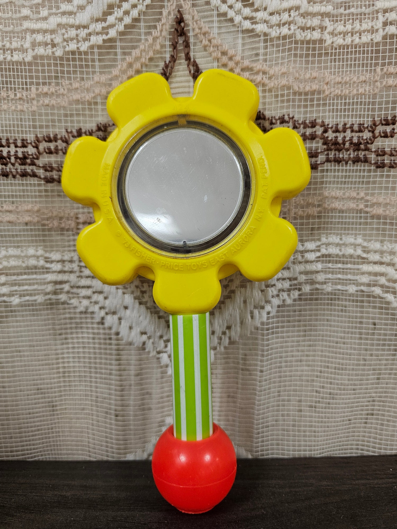 Fisher price vintage rammelaar