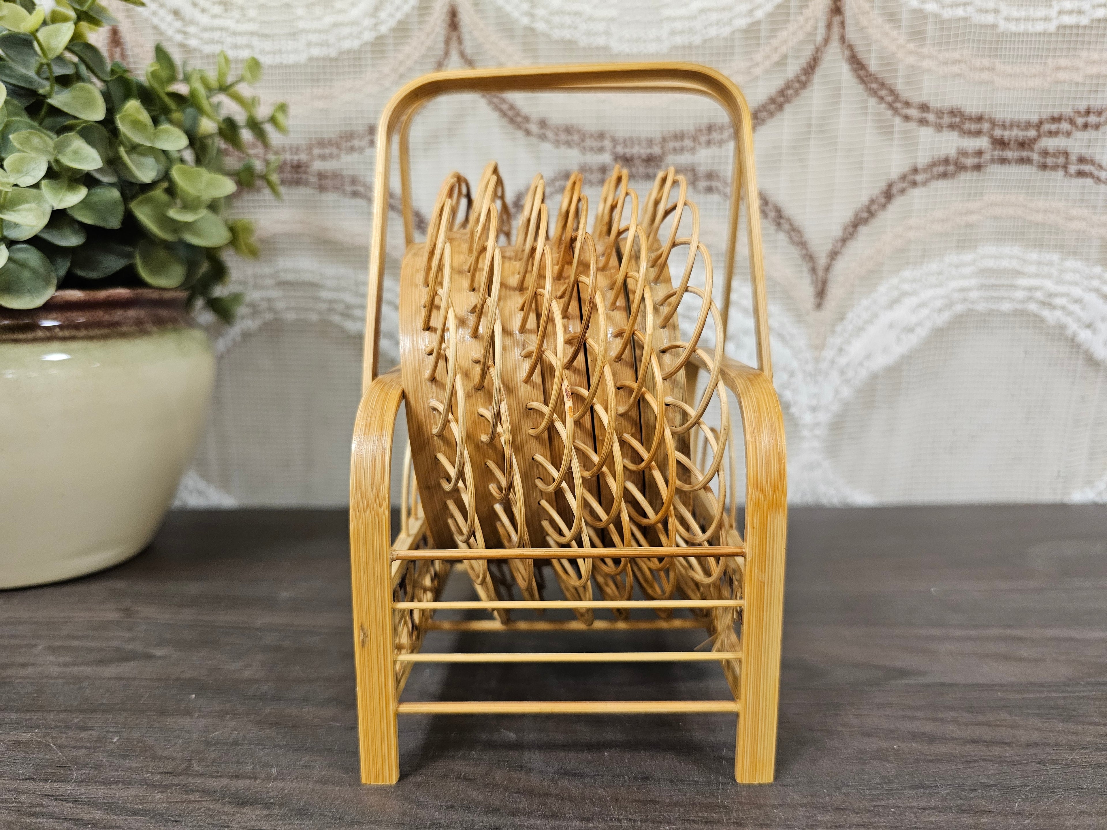 Vintage bamboe onderzetters met vlinders – set van 6 in houder