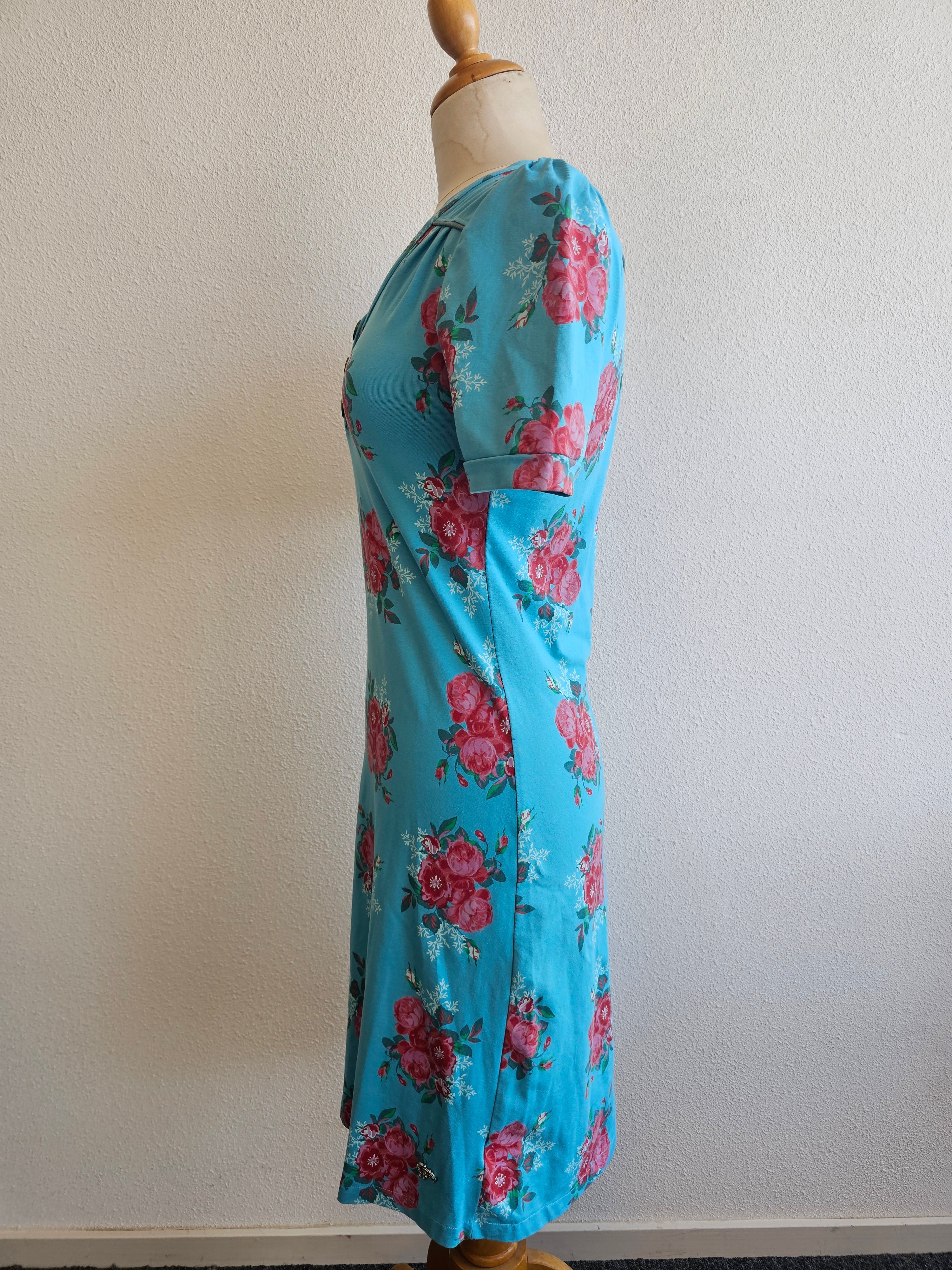 Tante Betsy jurk blauwe roze bloemen S