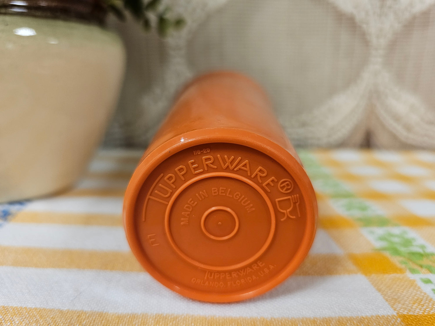 Tupperware beker oranje – 250 ml met deksel
