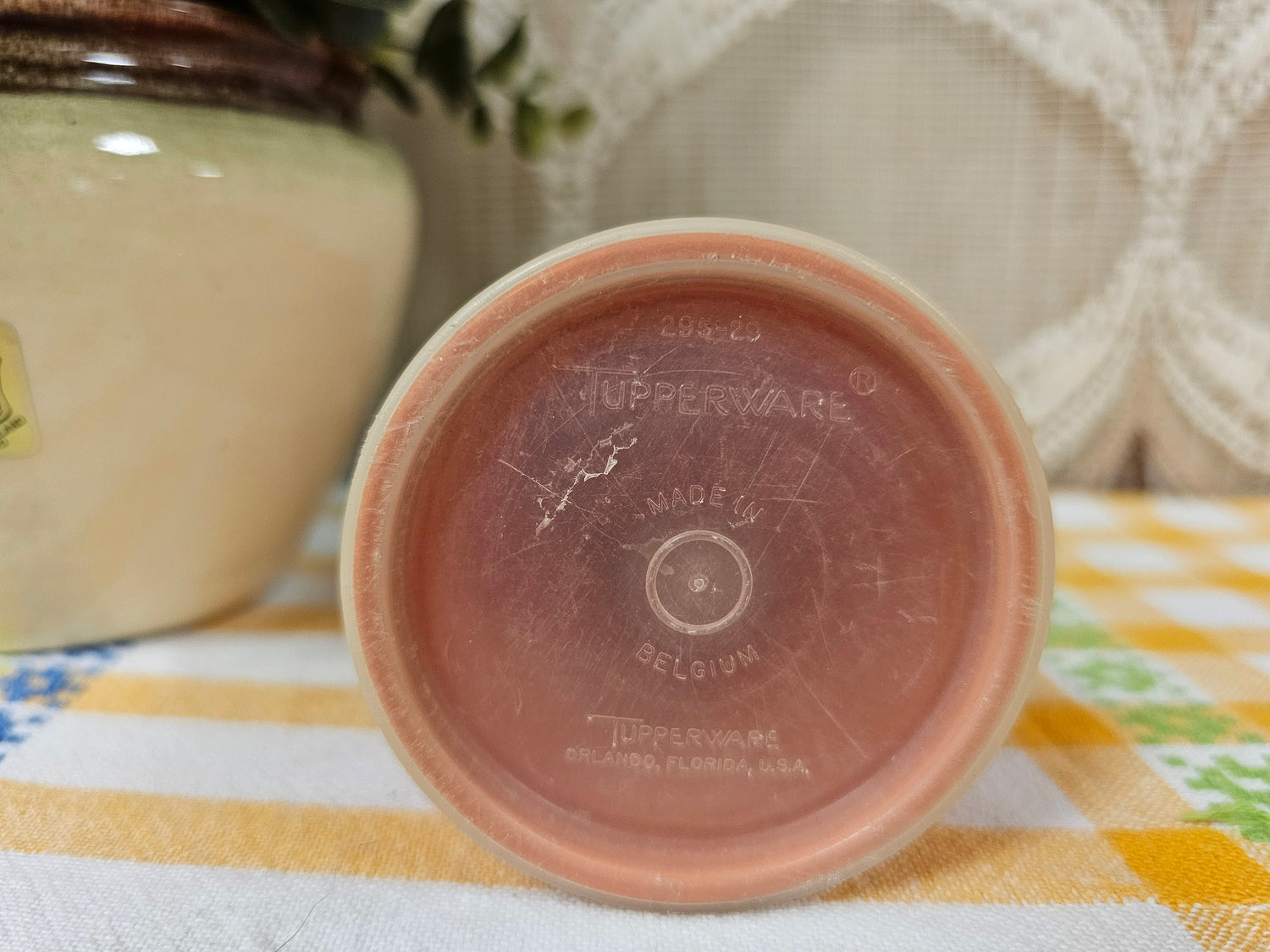 Tupperware beker oranje – 250 ml met deksel