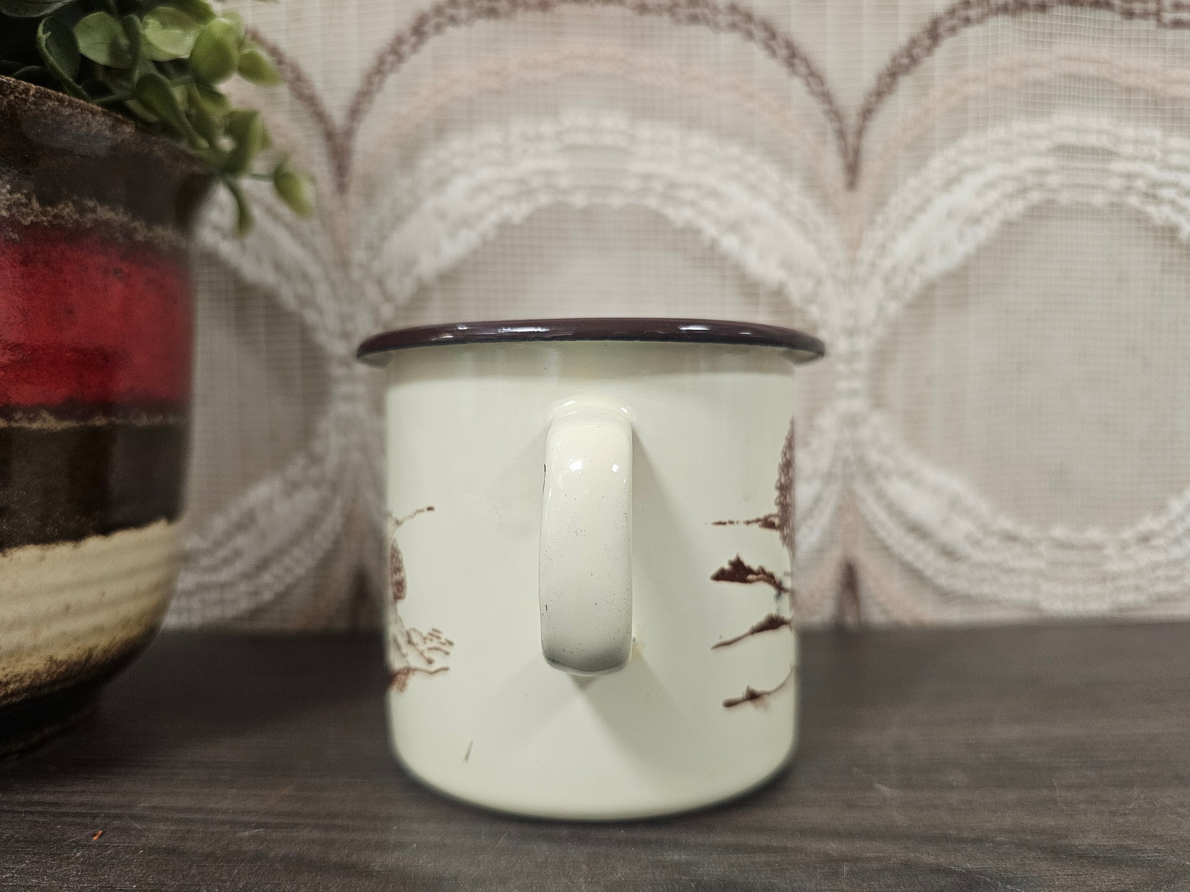 Emaille beker bruine bomen