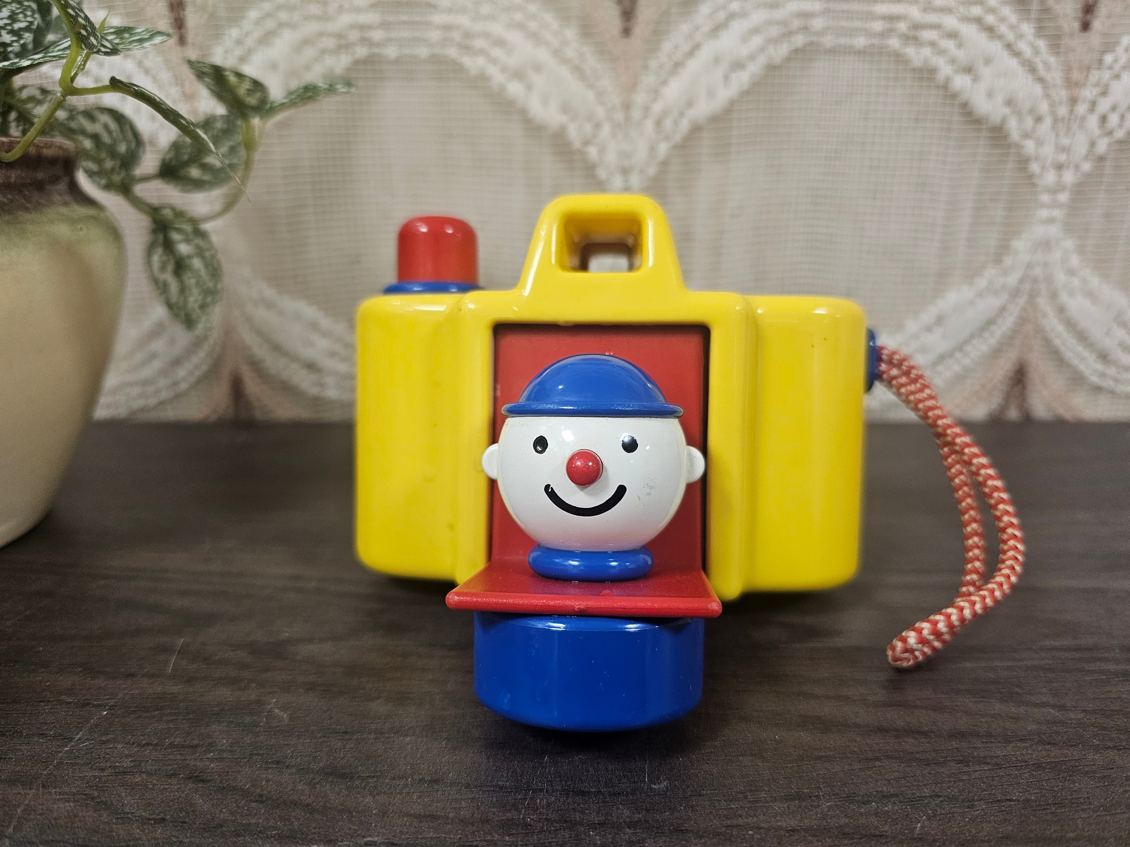 Ambi Toys camera