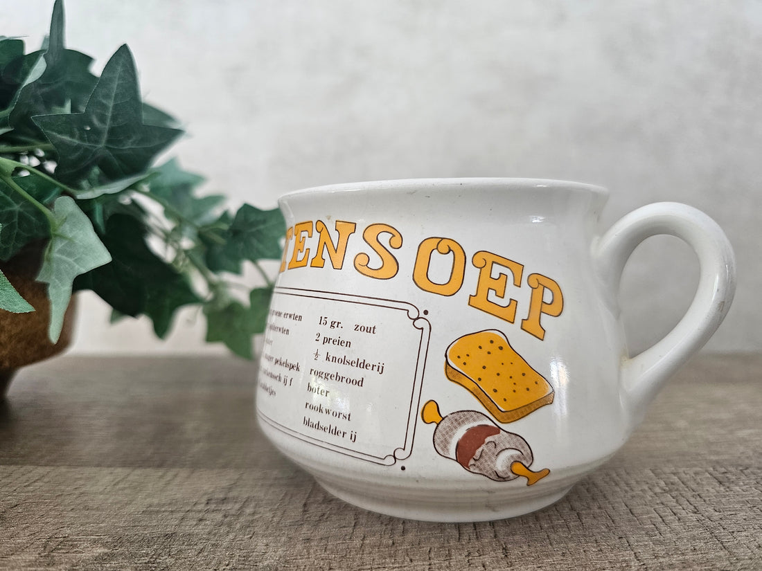 Vintage witte soepkom Erwtensoep
