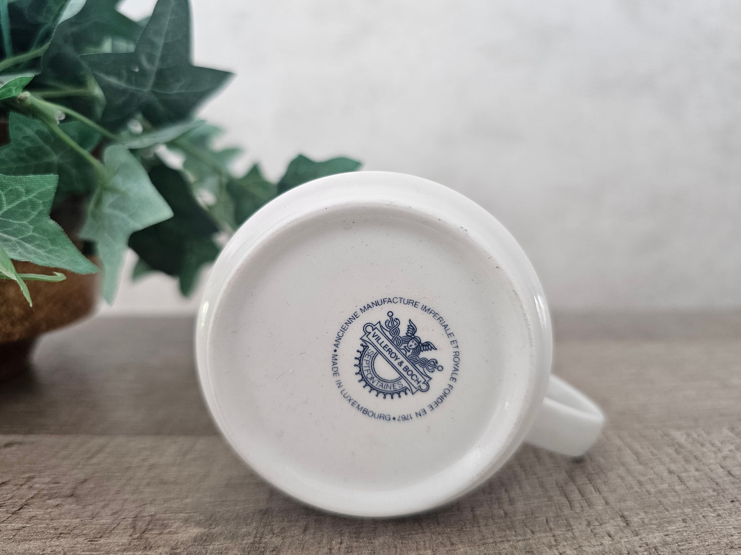 Villeroy Boch Douwe Egberts koffie beker "koffie wordt gedronken"
