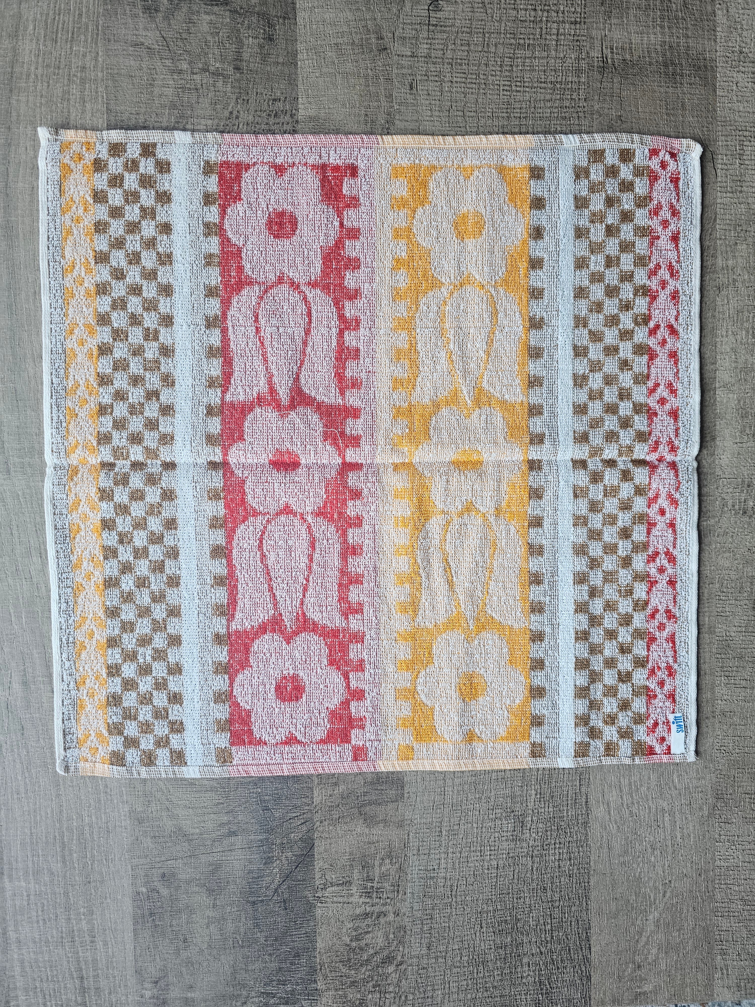 Vintage keukenhanddoek oranje rood gebloemd