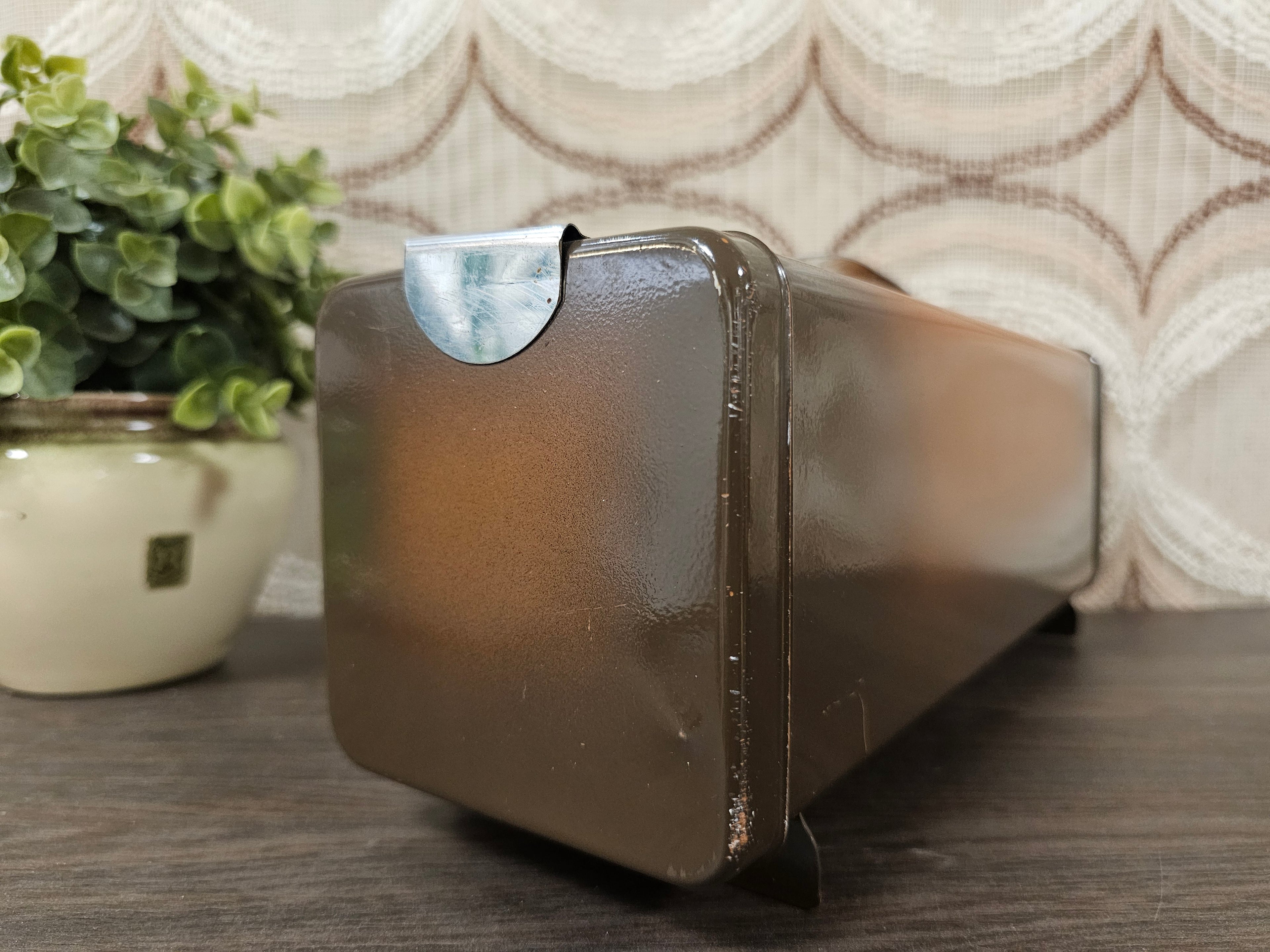 Brabantia ontbijtkoek blik shadow brown