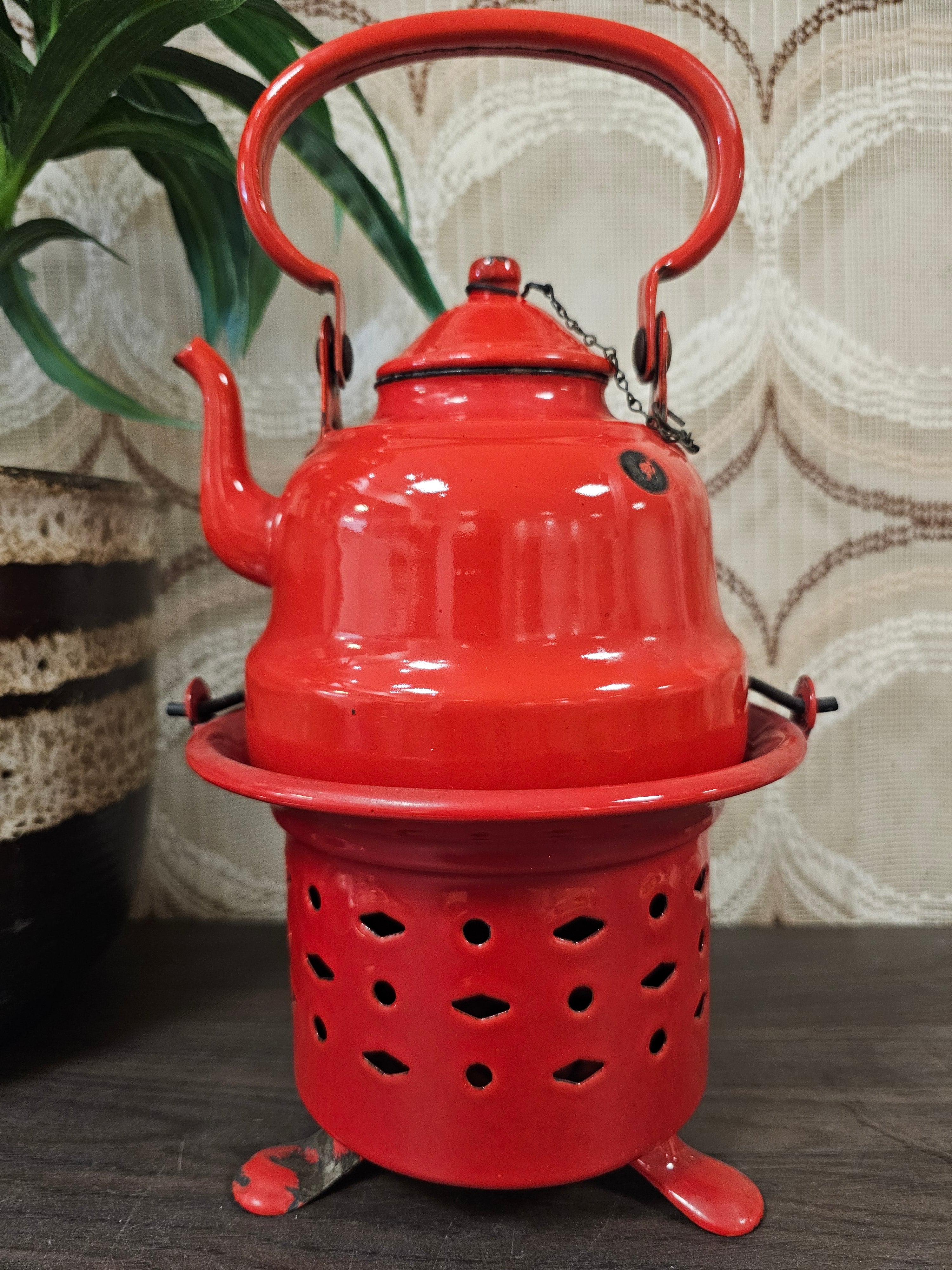 Vintage emaille rode ketel met rechaud