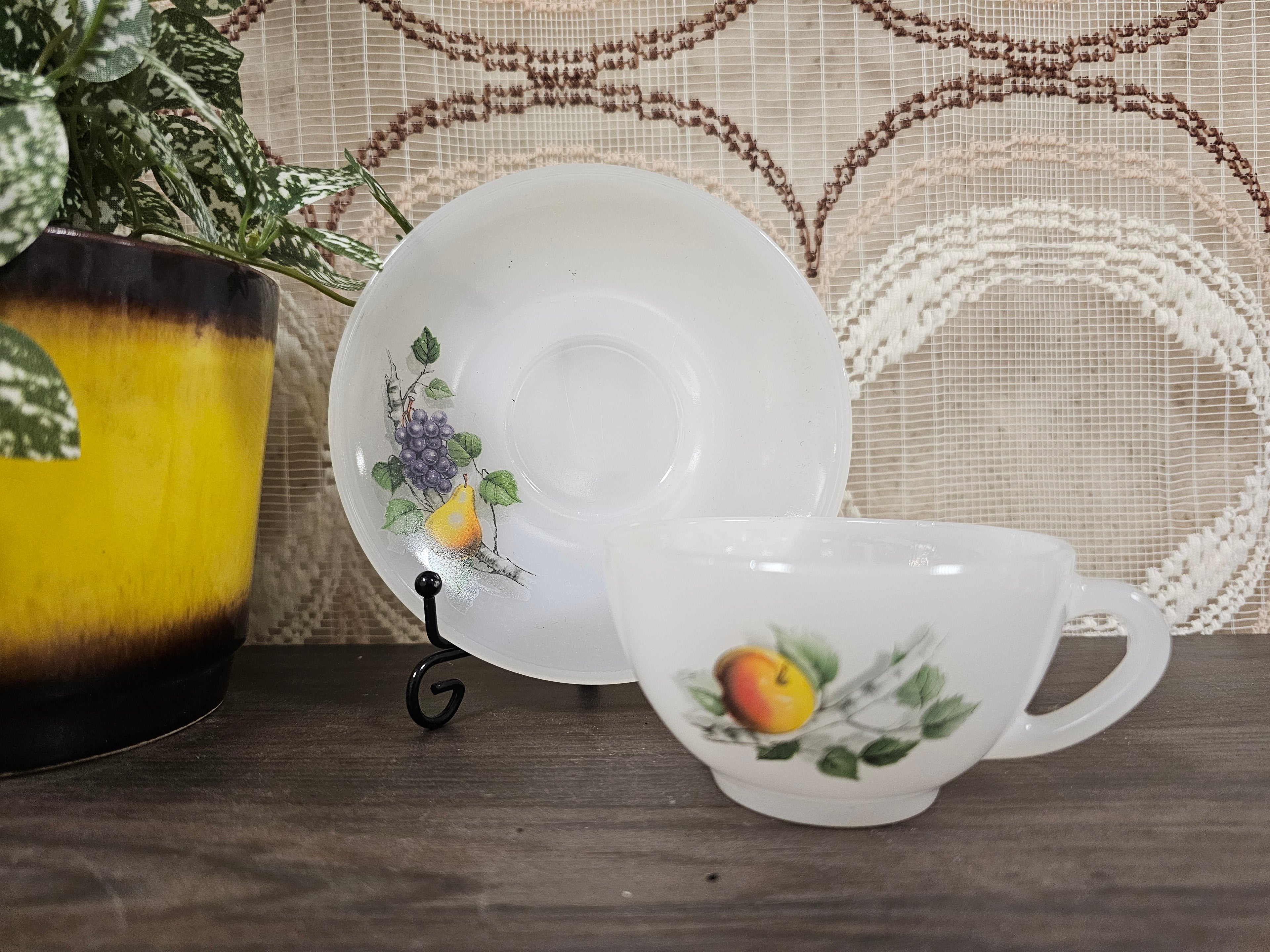 Arcopal Fruit de France kop en schotel "appel"
