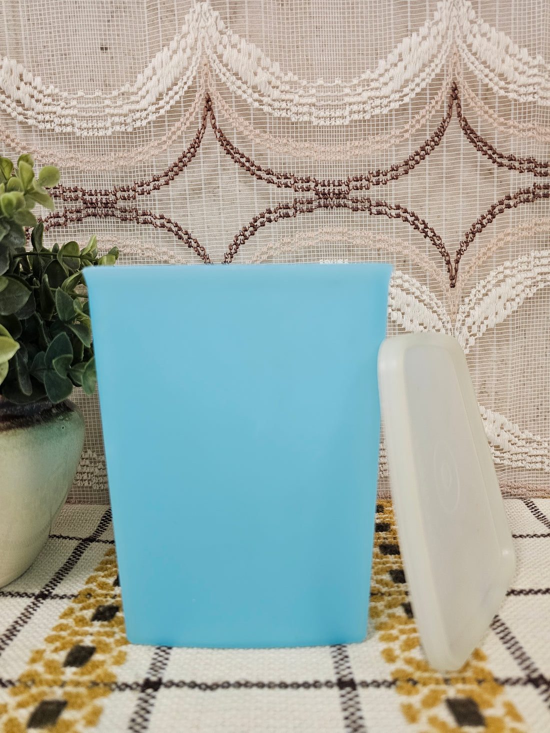 Tupperware voorraadbus pastel blauw 16 cm