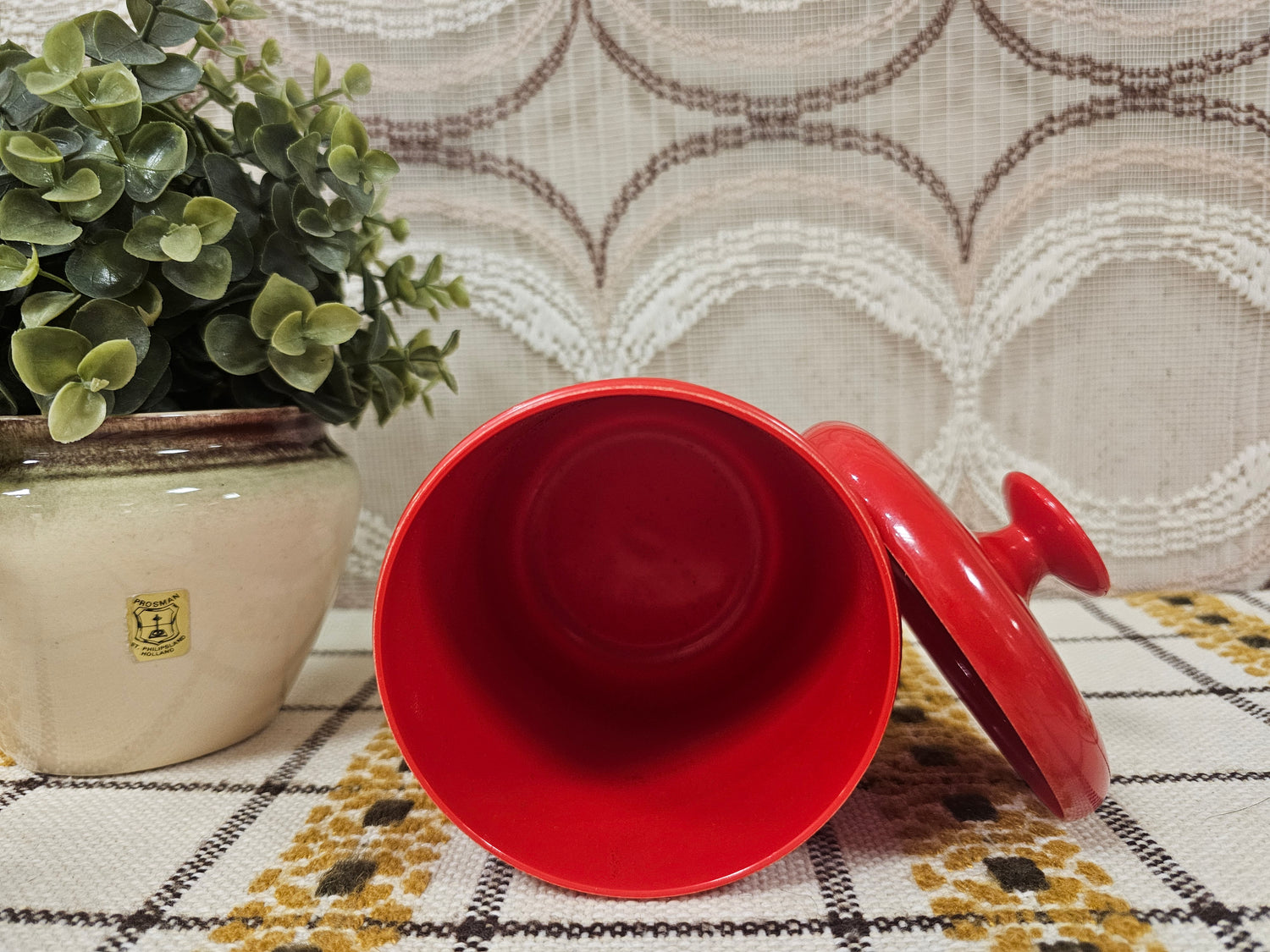 Vintage Emsa rode voorraadpot koffie met originele stickers – jaren ’70