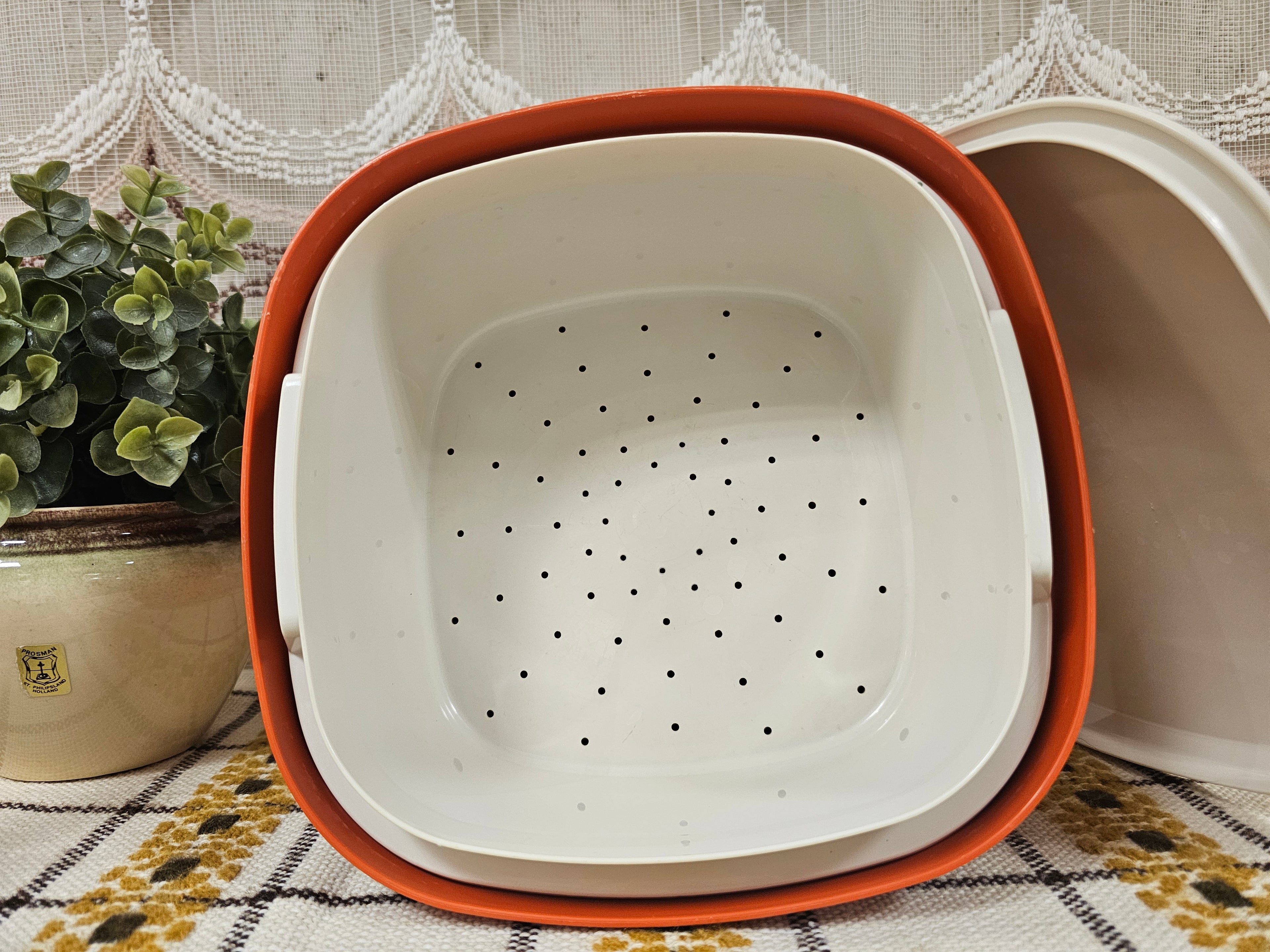 Tupperware oranje serveerwonder met vergiet