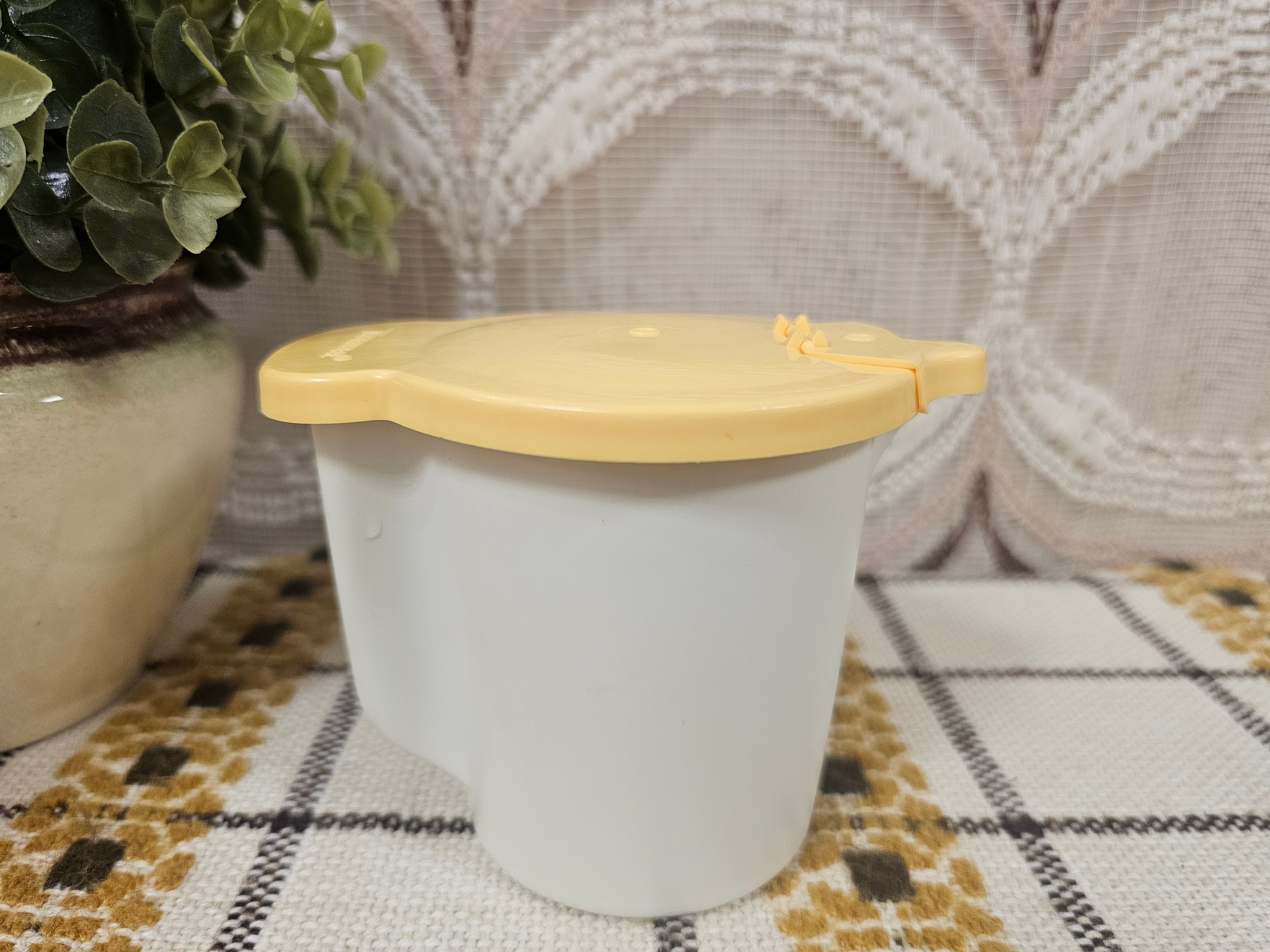 Tupperware melkkannetje creme - geel