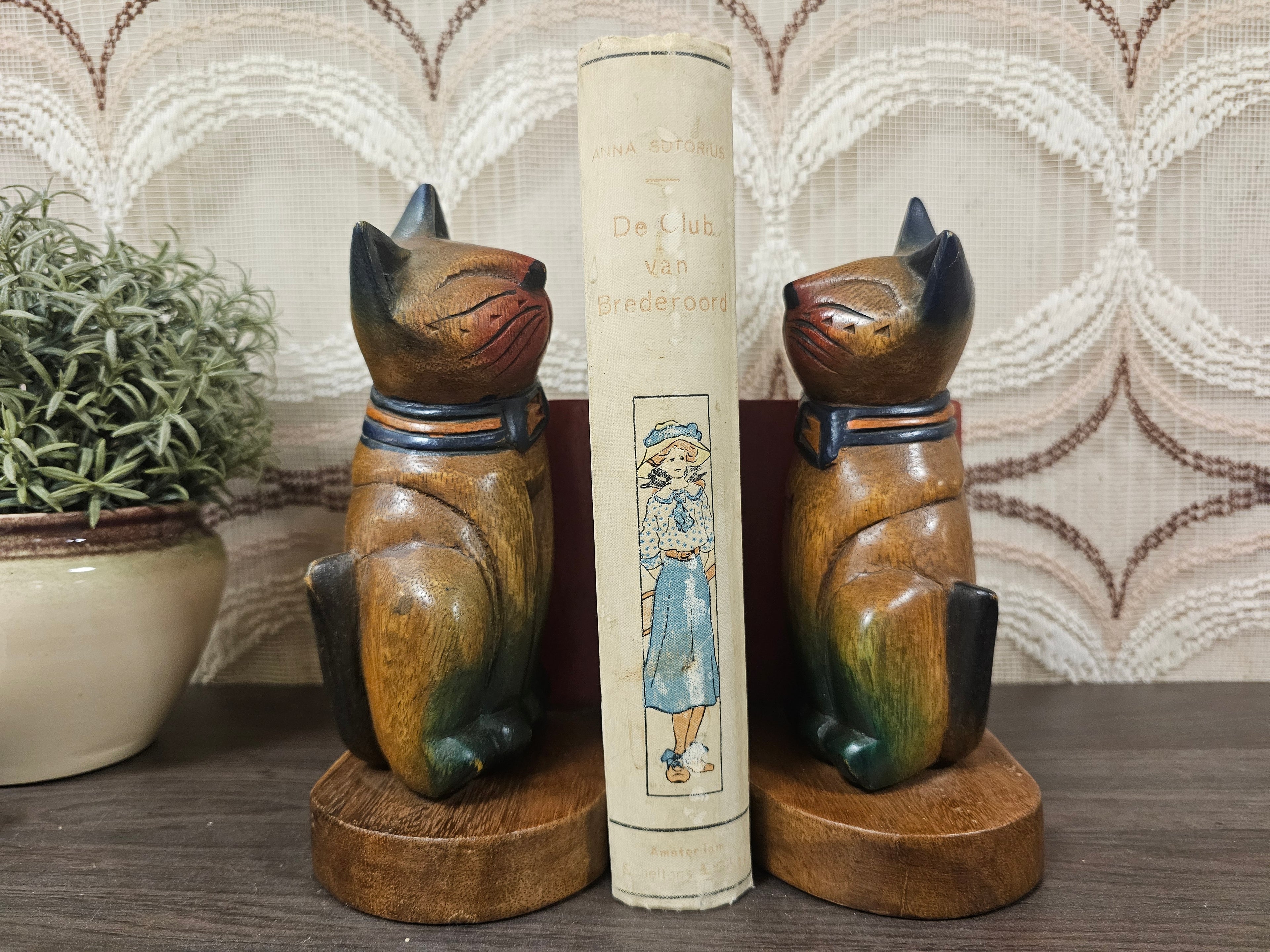 Houten katten boekensteunen – vintage set jaren 60
