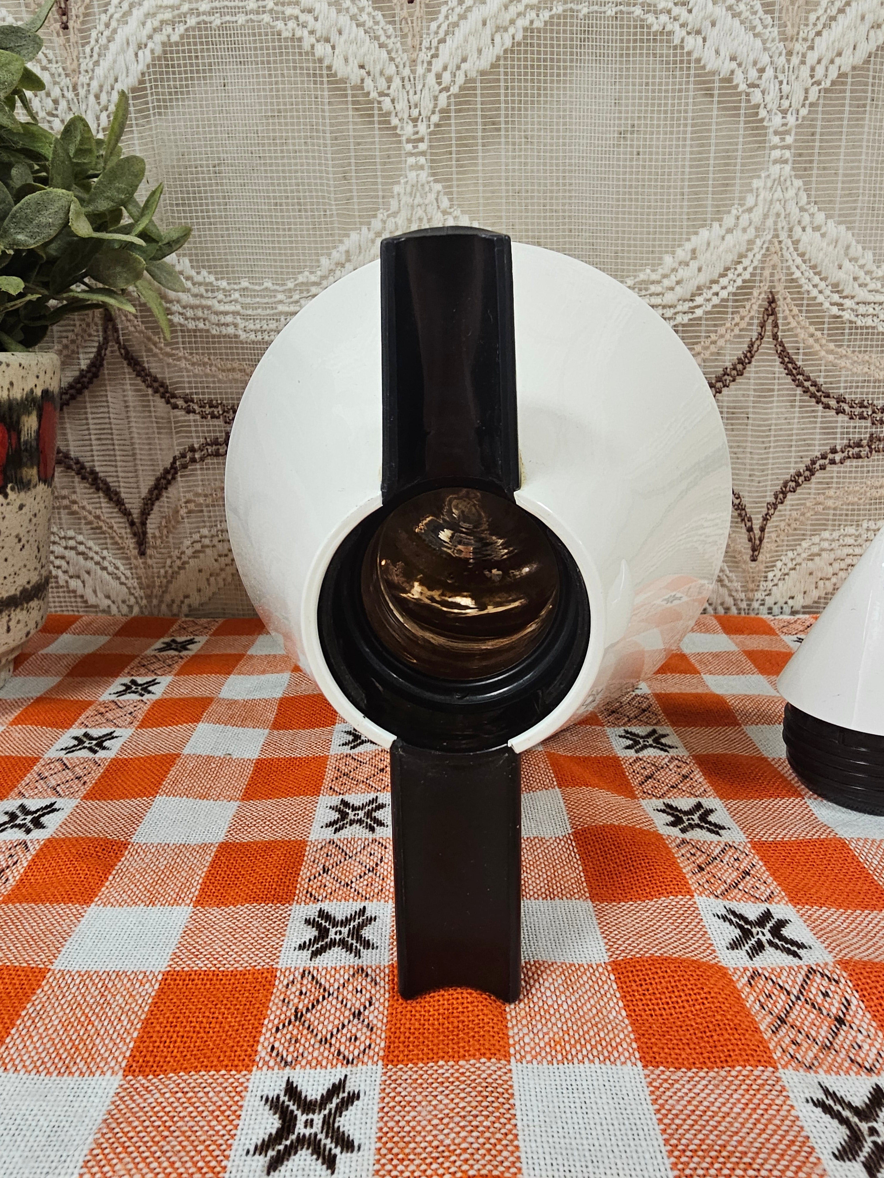 Vintage Emsa Rio Memphis style thermoskan zwart / wit