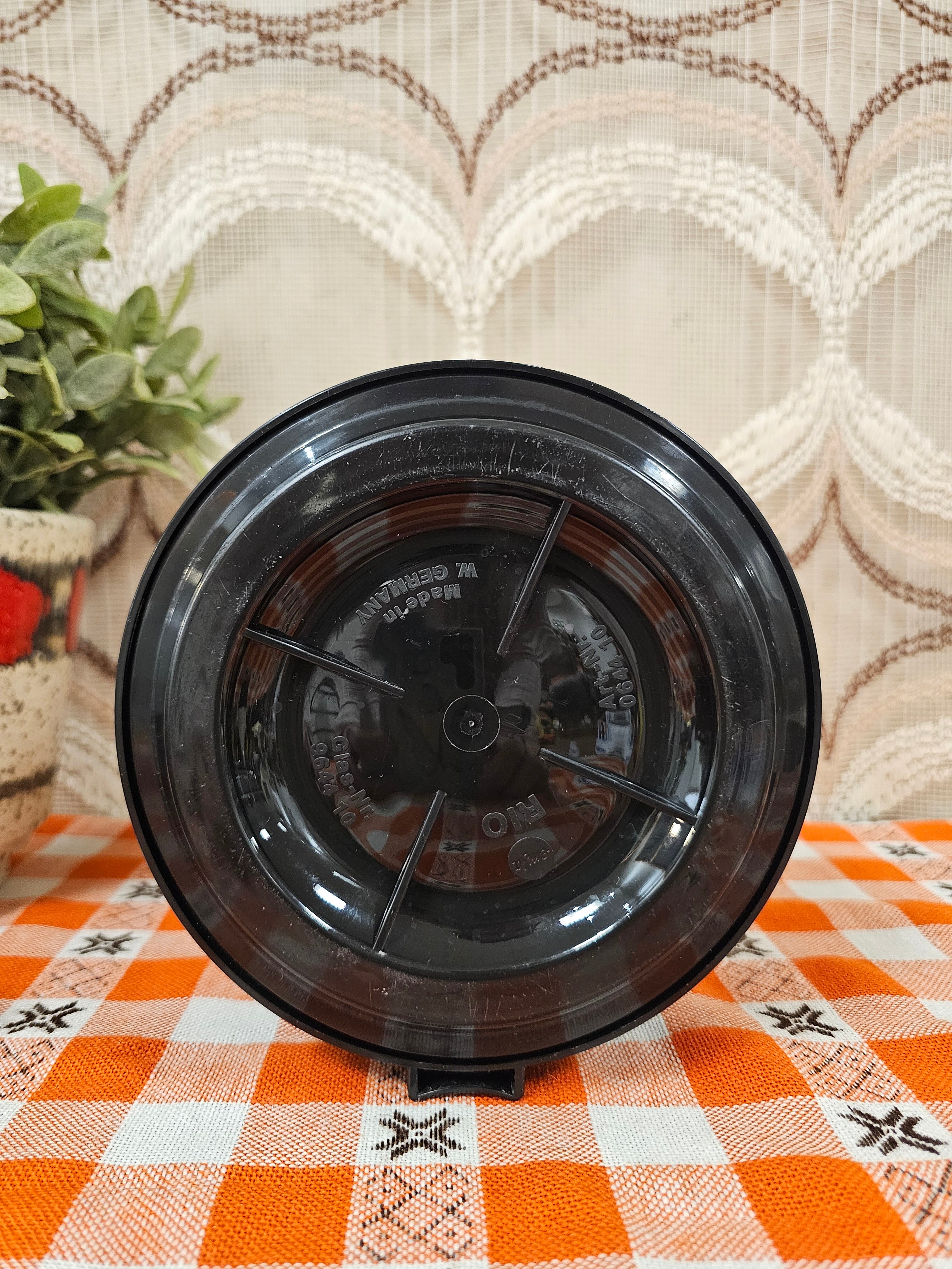 Vintage Emsa Rio Memphis style thermoskan zwart / wit