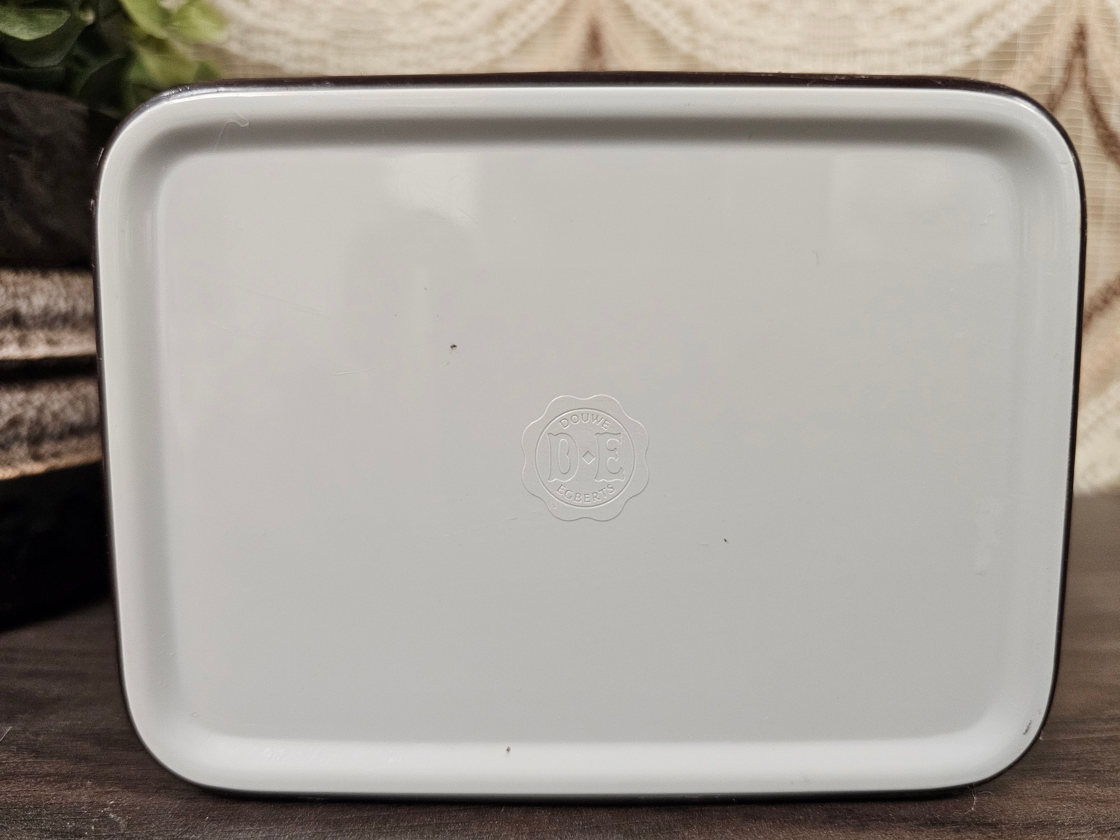 Douwe Egberts Mepal voorraad bus lichtgrijs