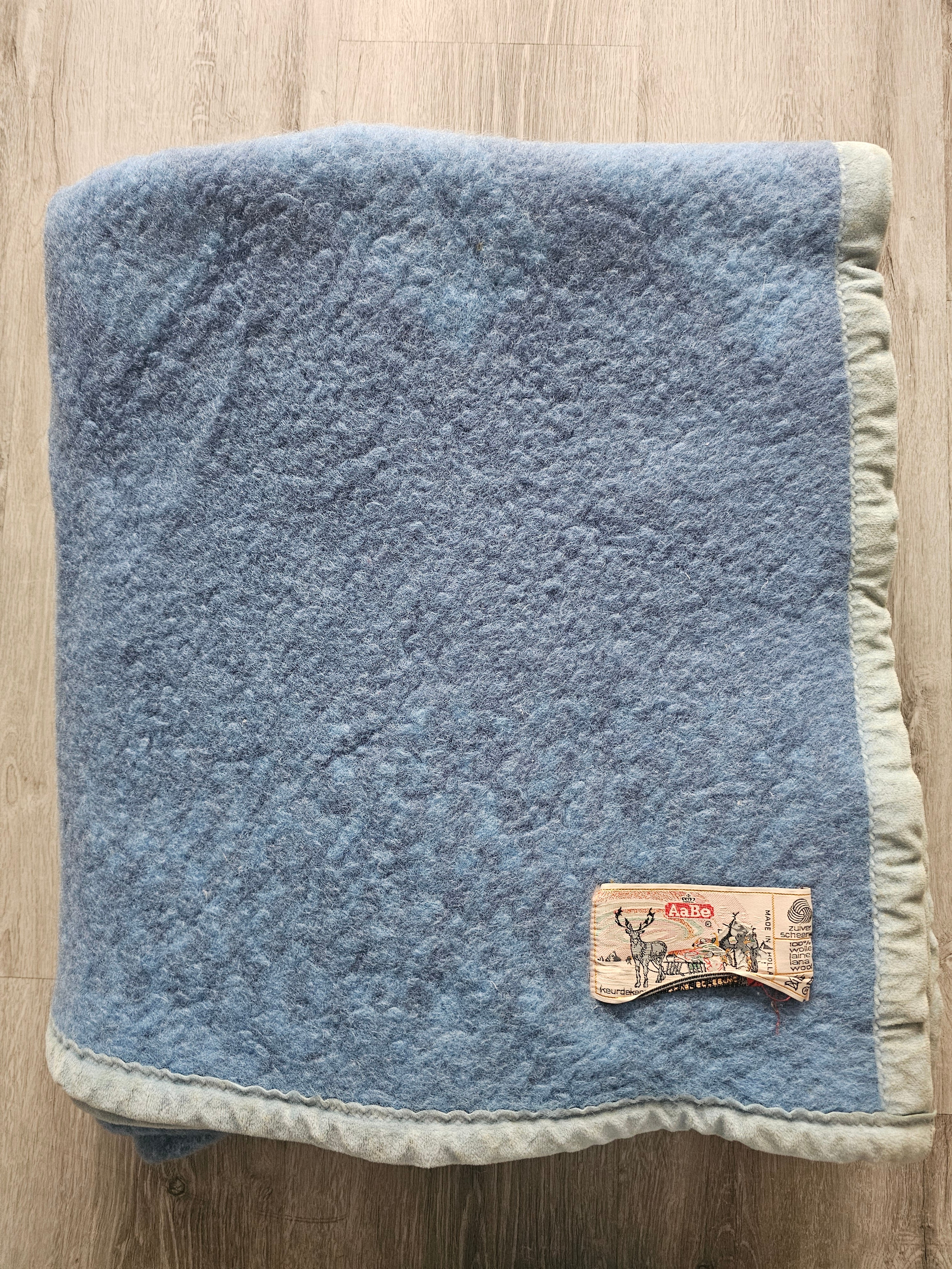 Aabe vintage wollen deken blauw beige 215x200 cm