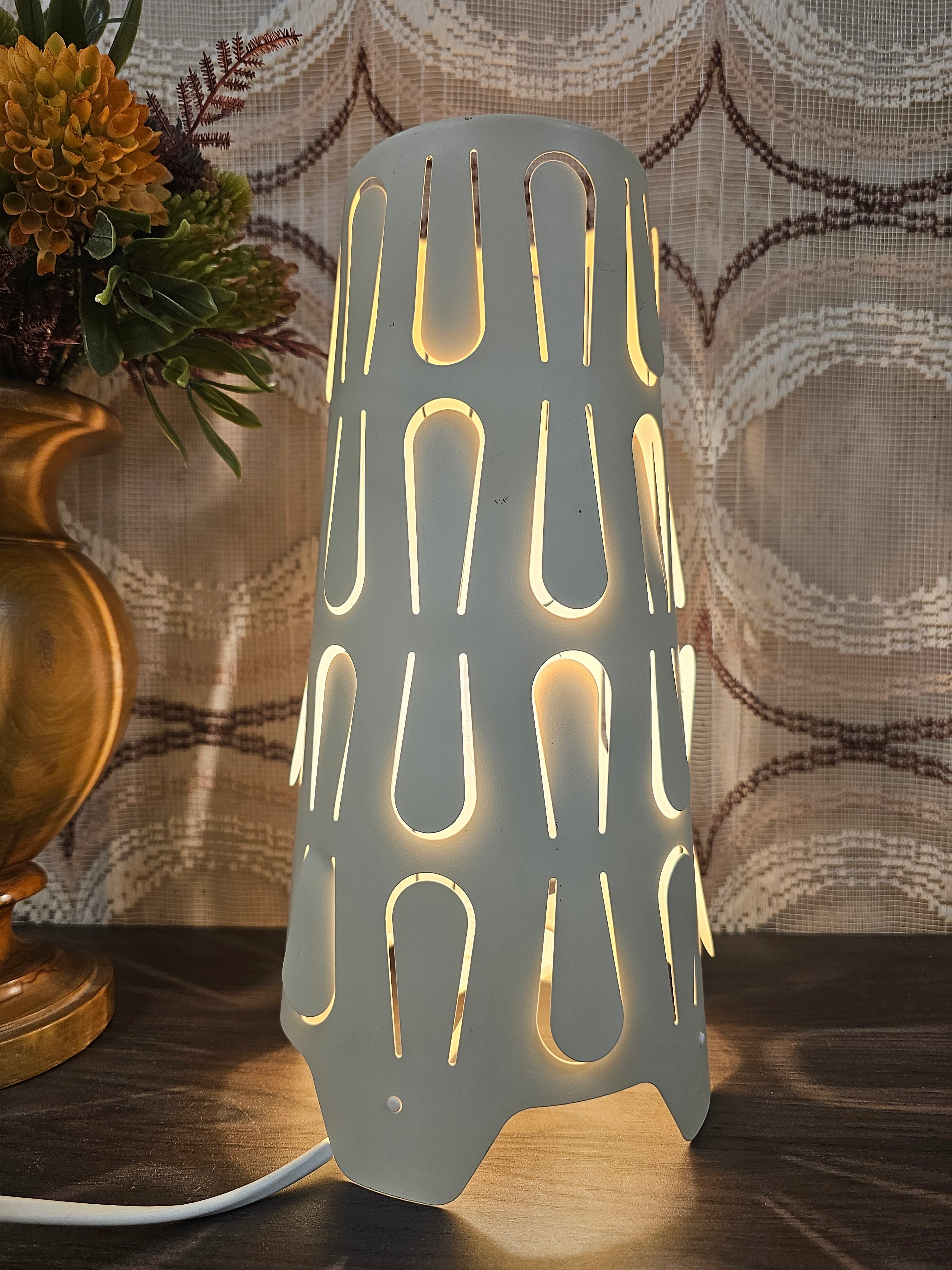 IKEA Kajuta lamp crème tafellamp