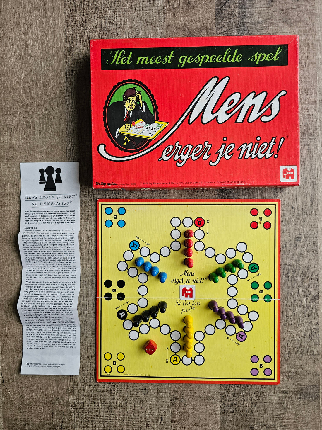 Jumbo Mens erger je niet houten pionnen