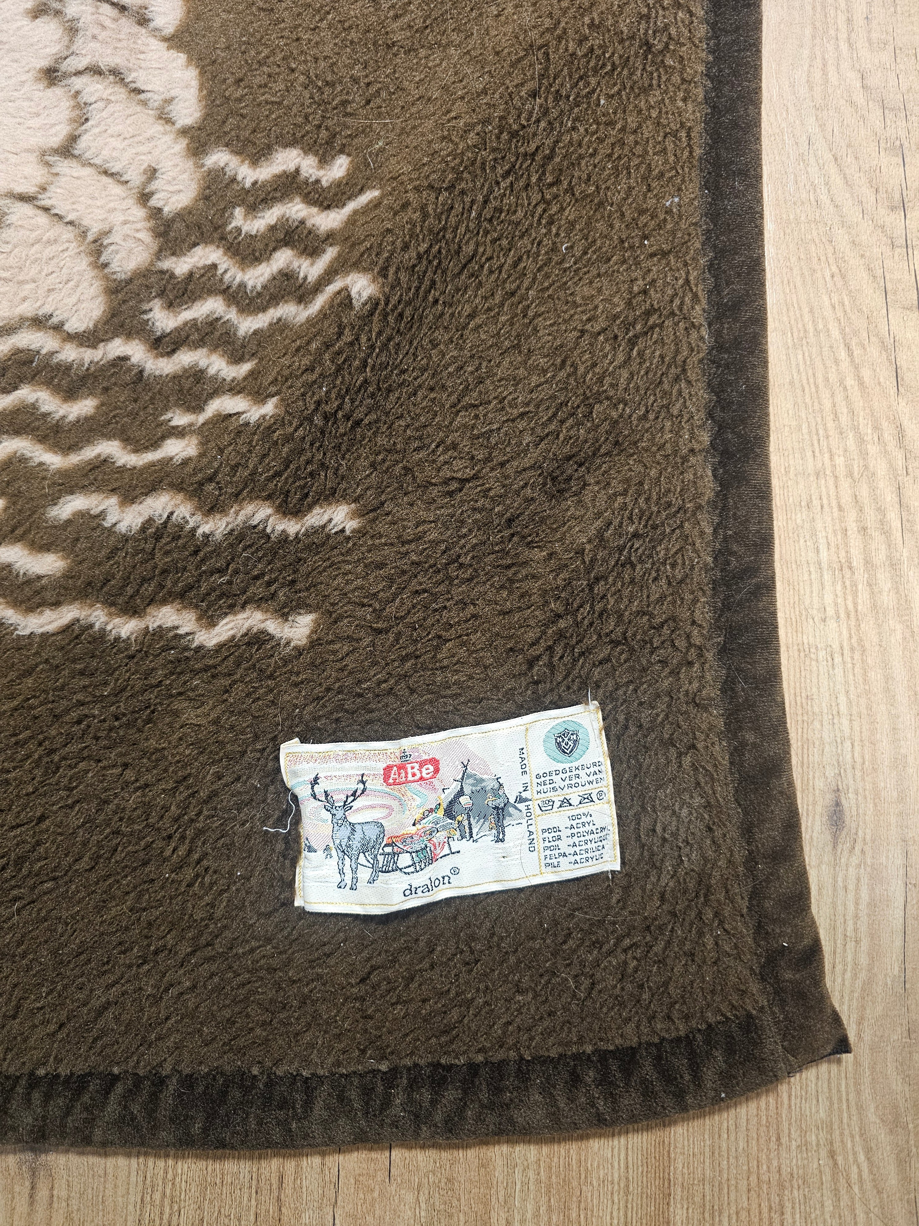 Aabe vintage ledikant deken Dralon Beige zwaan 104x72 cm