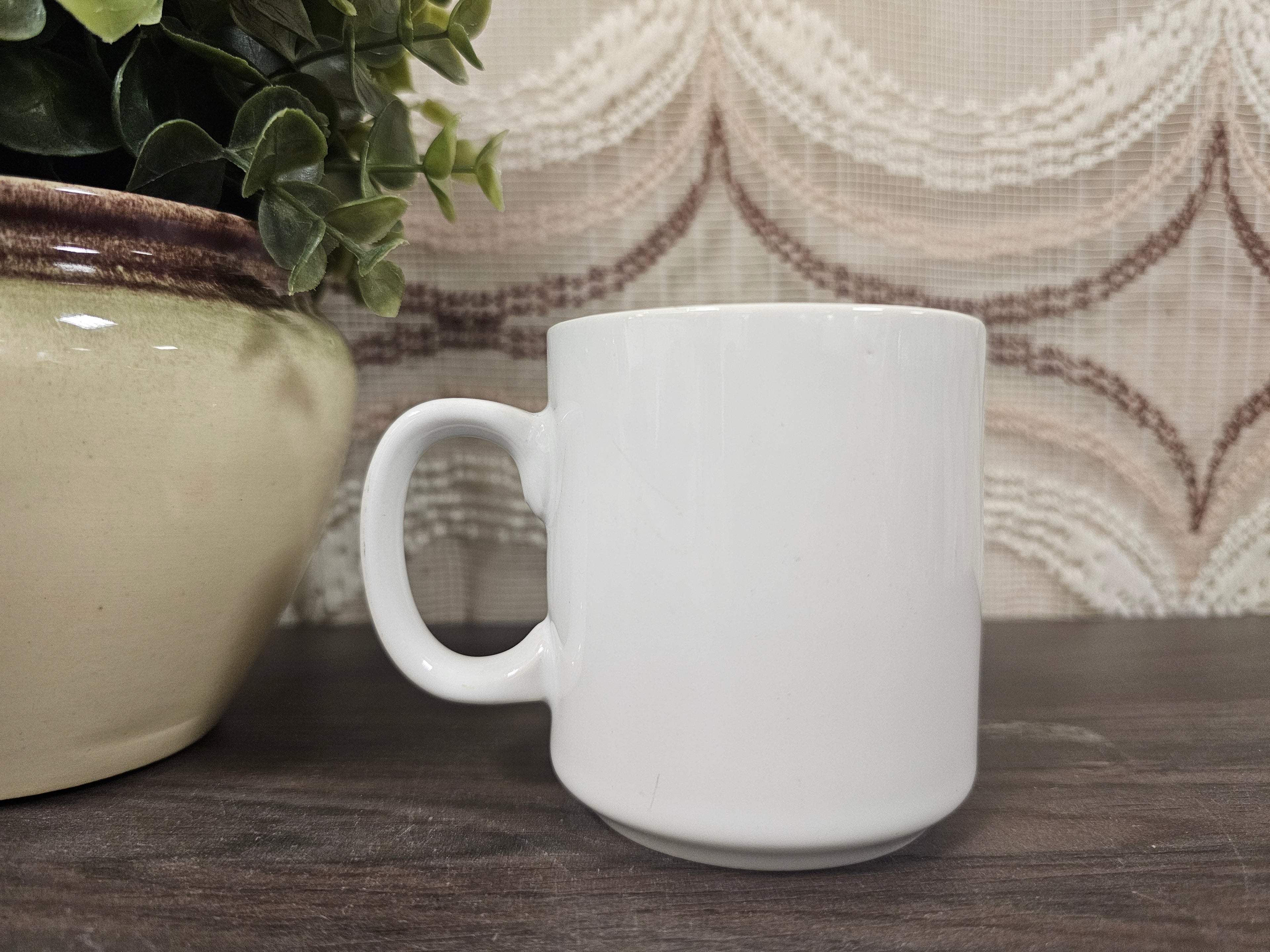 Sarah Kay mok Valentino vintage beker met meisjes en bolletje wol