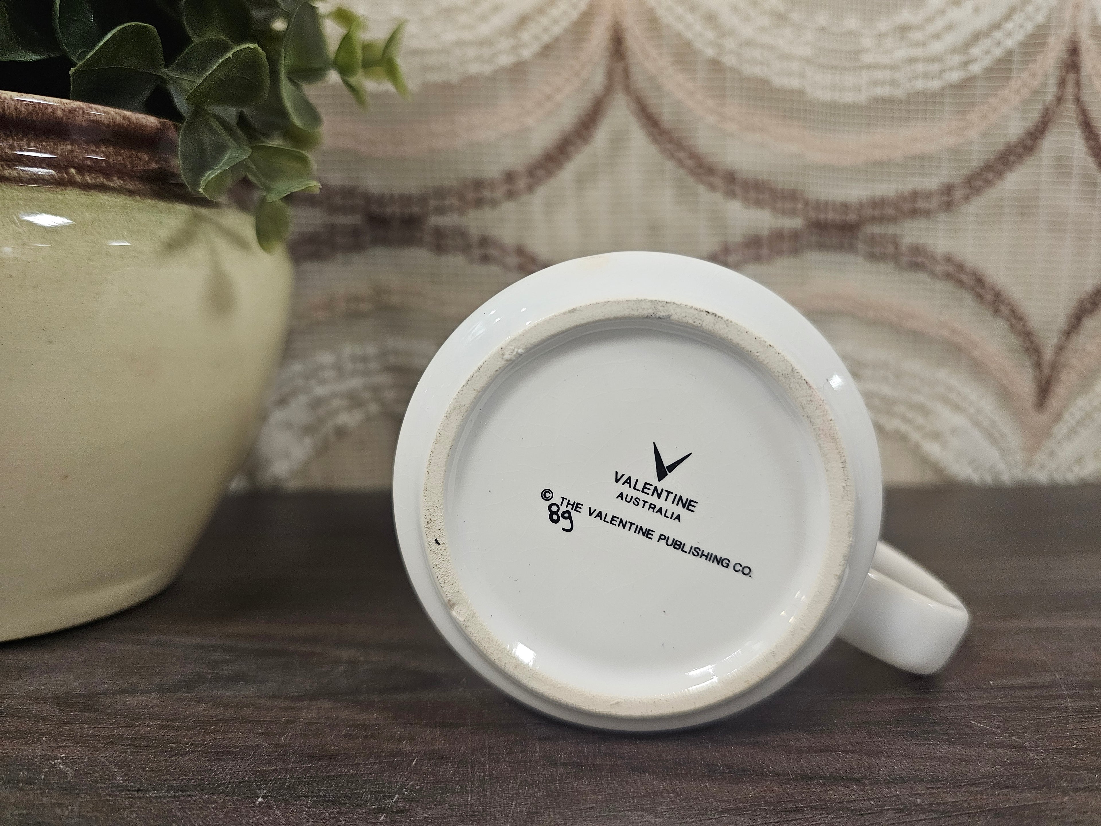 Sarah Kay mok Valentino vintage beker met meisjes en bolletje wol