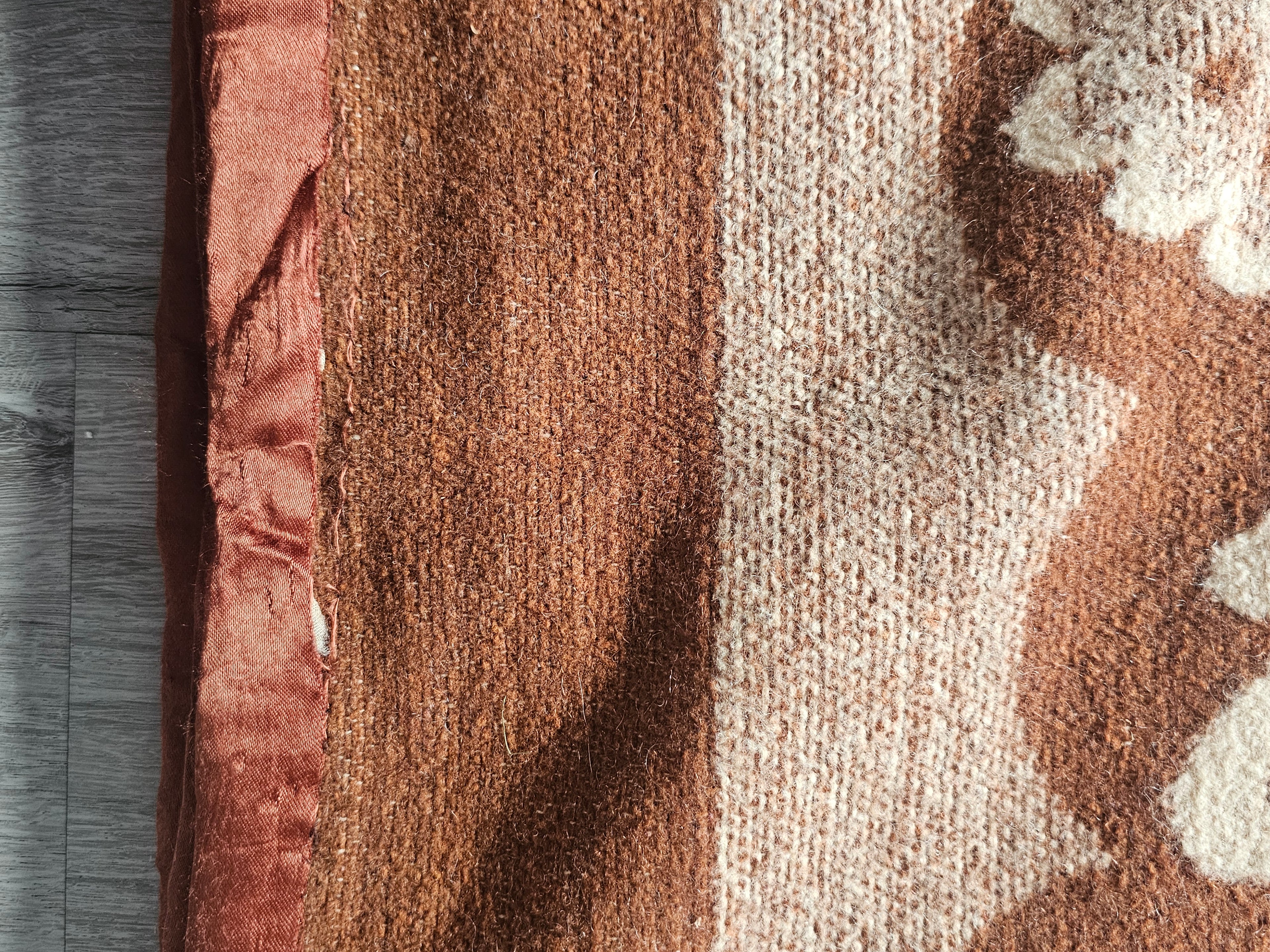 Dubbelzijdige vintage deken met bladmotief 194 x 167 cm