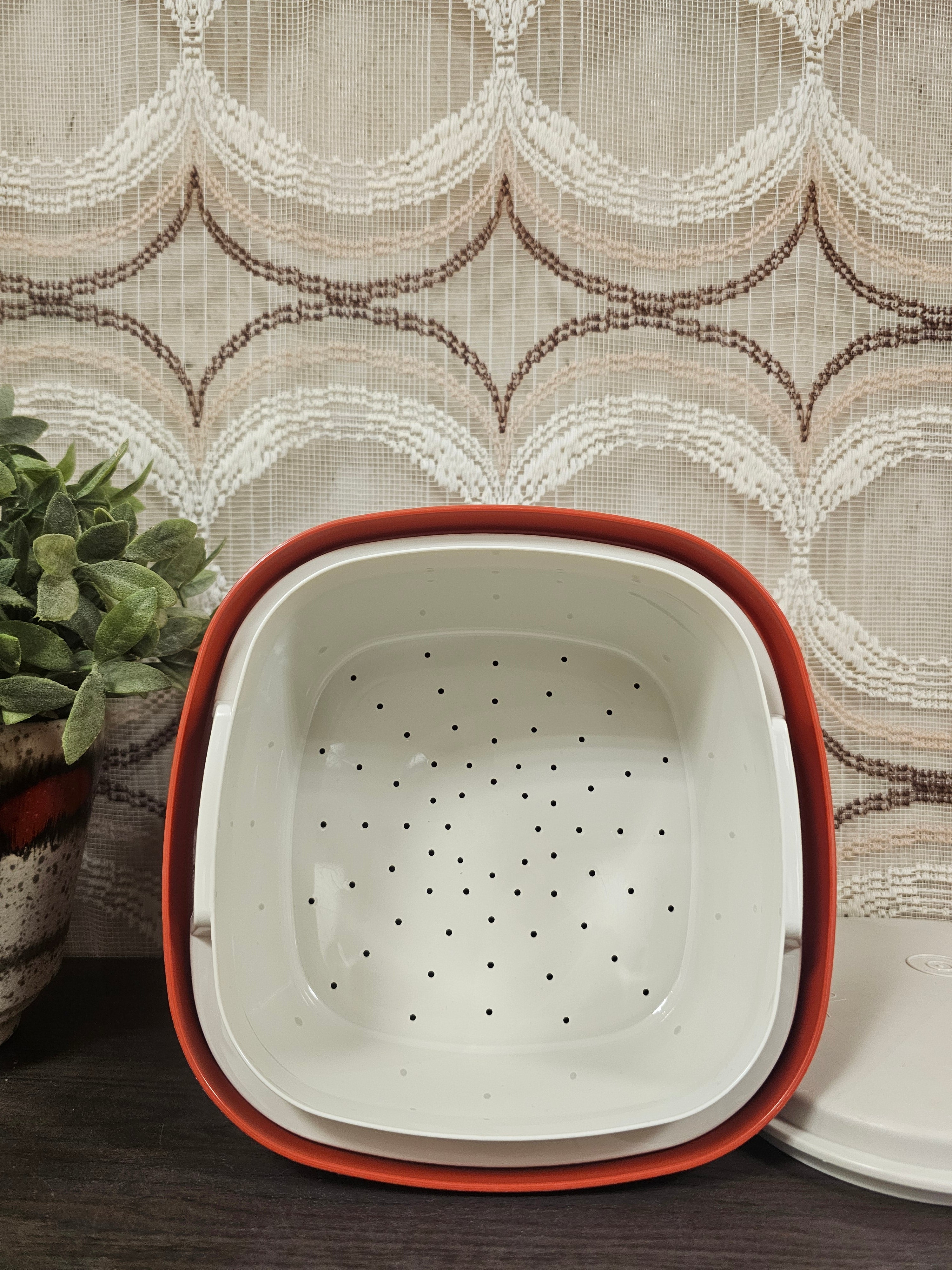 Tupperware oranje serveerwonder met vergiet