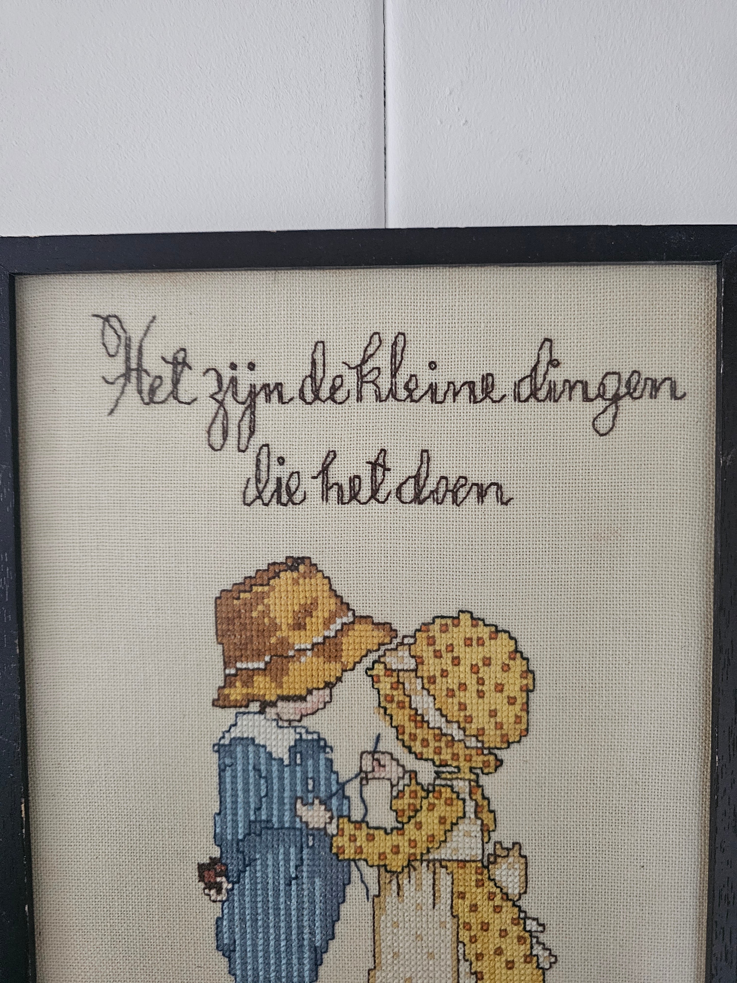 Vintage borduurwerk "Het zijn de kleine dingen die het doen" – 21,5 x 31,5 cm