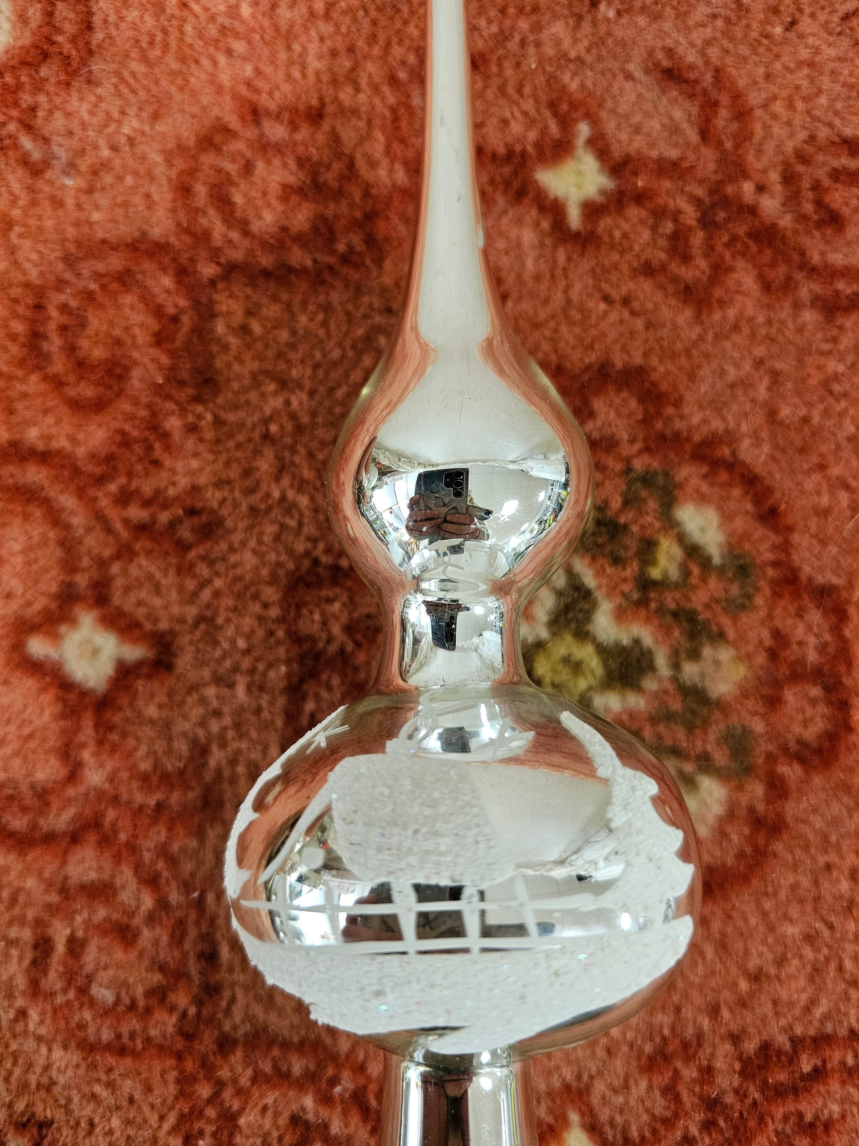 Vintage glazen kerstboompiek zilver winters tafereel