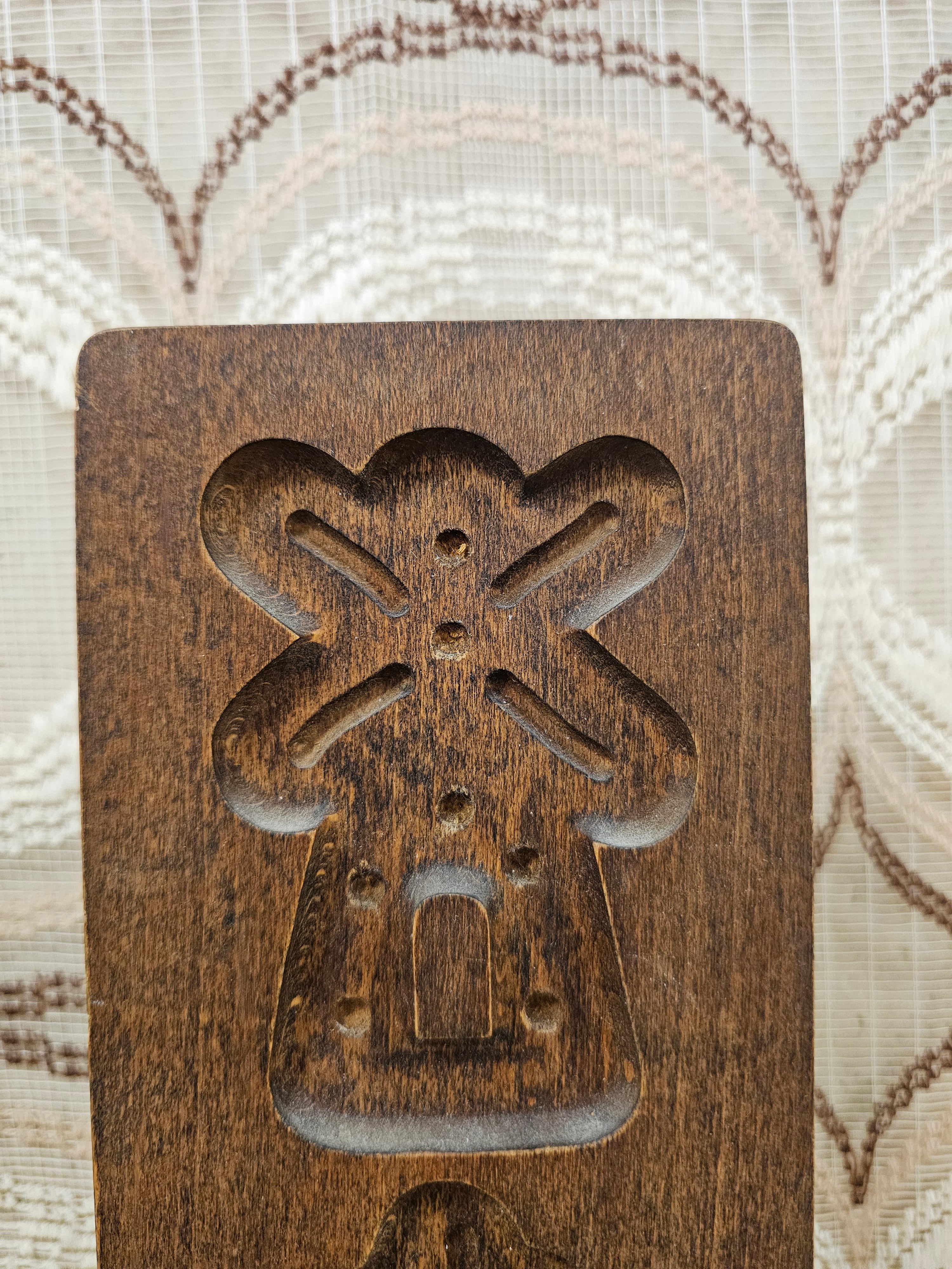 Vintage houten speculaasplank – molen en schip – 23,5 x 11 cm