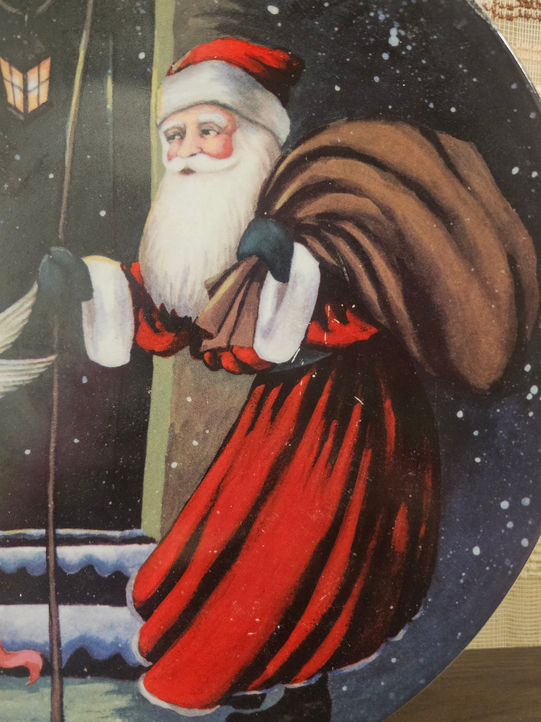 Vintage kerst serveerbord of wandbord kerstman & engel Ø 31,5 cm