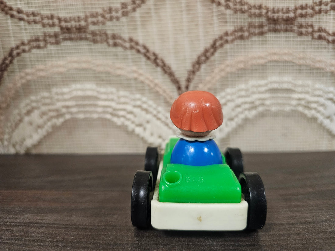 Fisher Price groene auto vintage poppetje jaren ’70